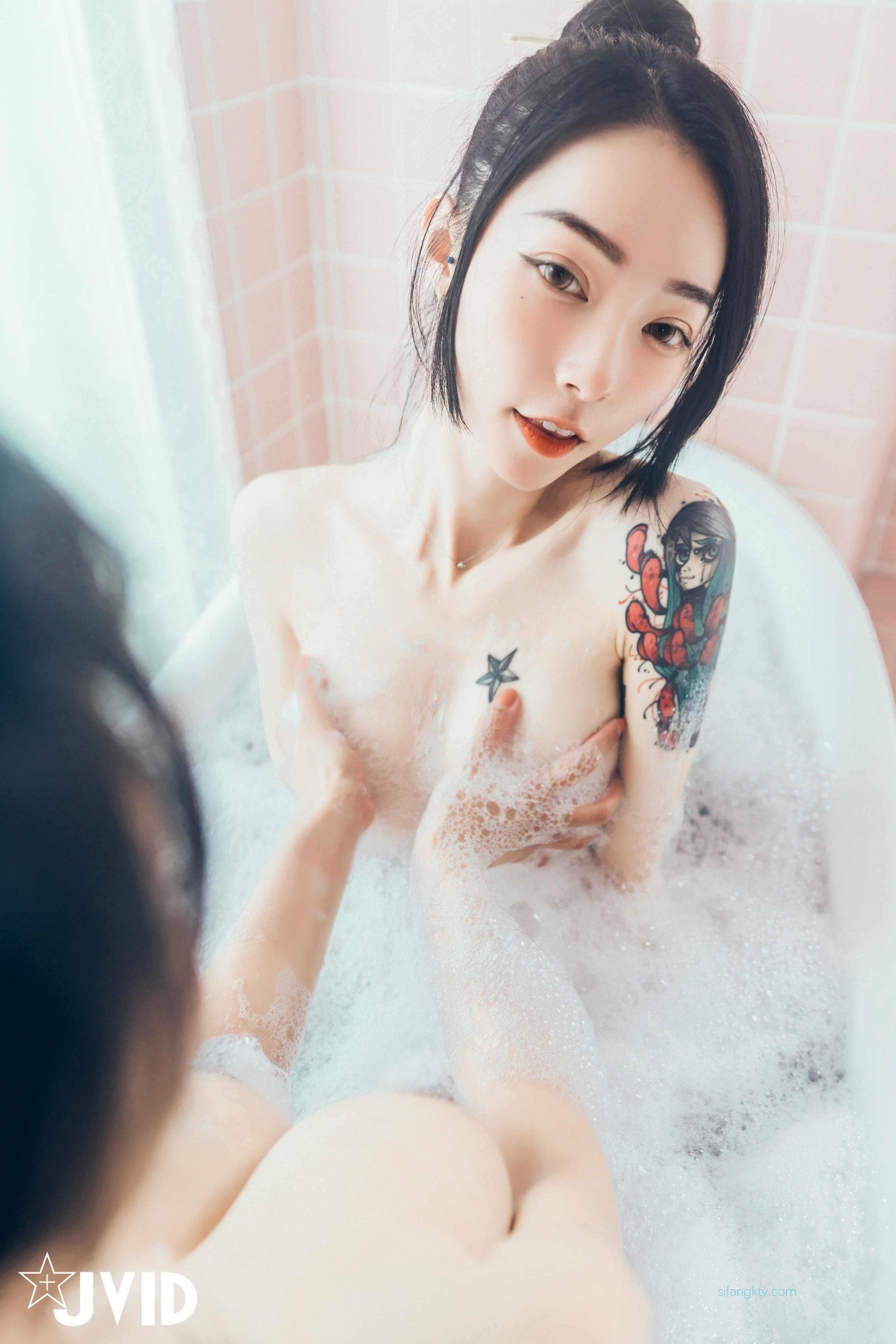 JVID NO.535 上司新人下属 无内黑丝终极奥义 乐乐x飘飘 [156P 1.46GB]_第4集