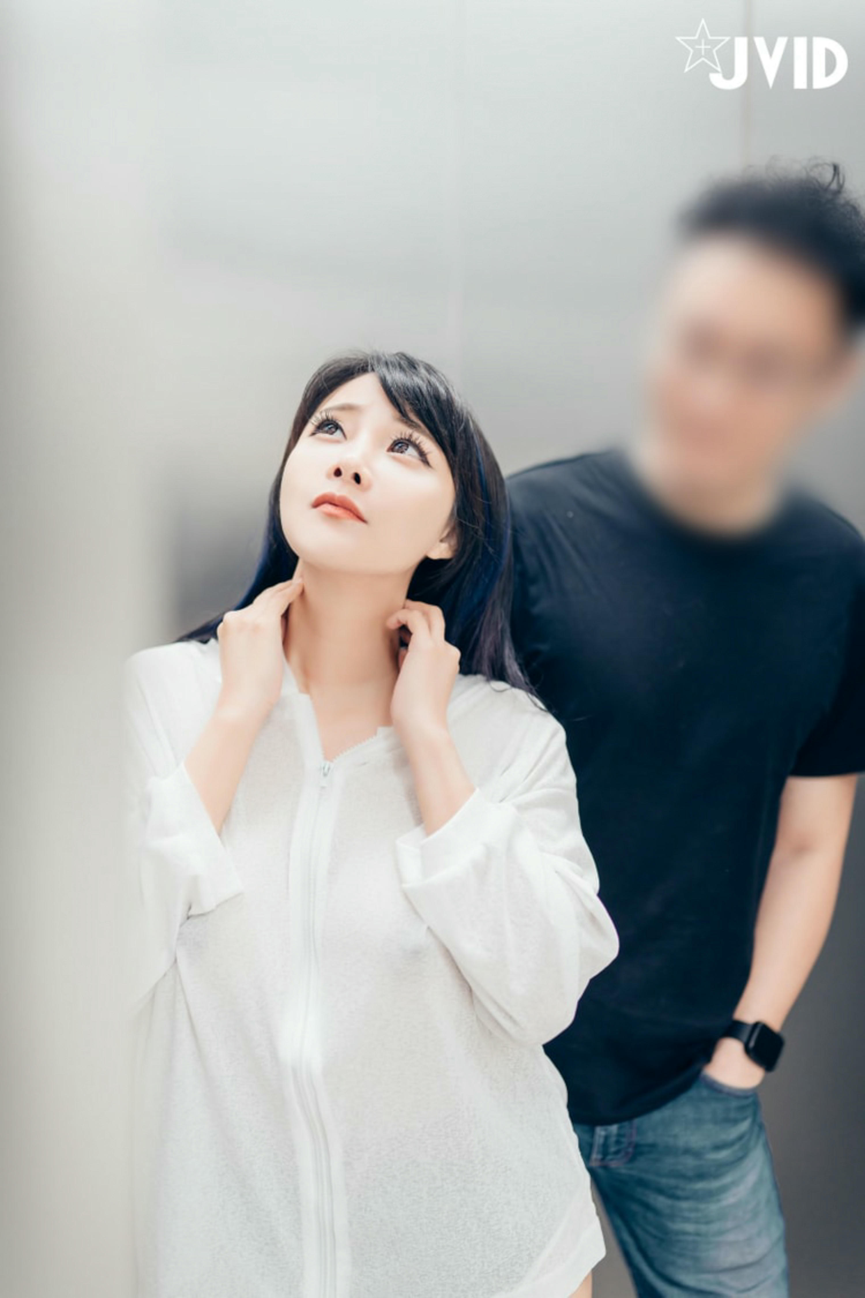 JVID NO.536 电梯紧急停止 绝顶高潮 乐乐 [133P 1V 1.41GB]_第3集