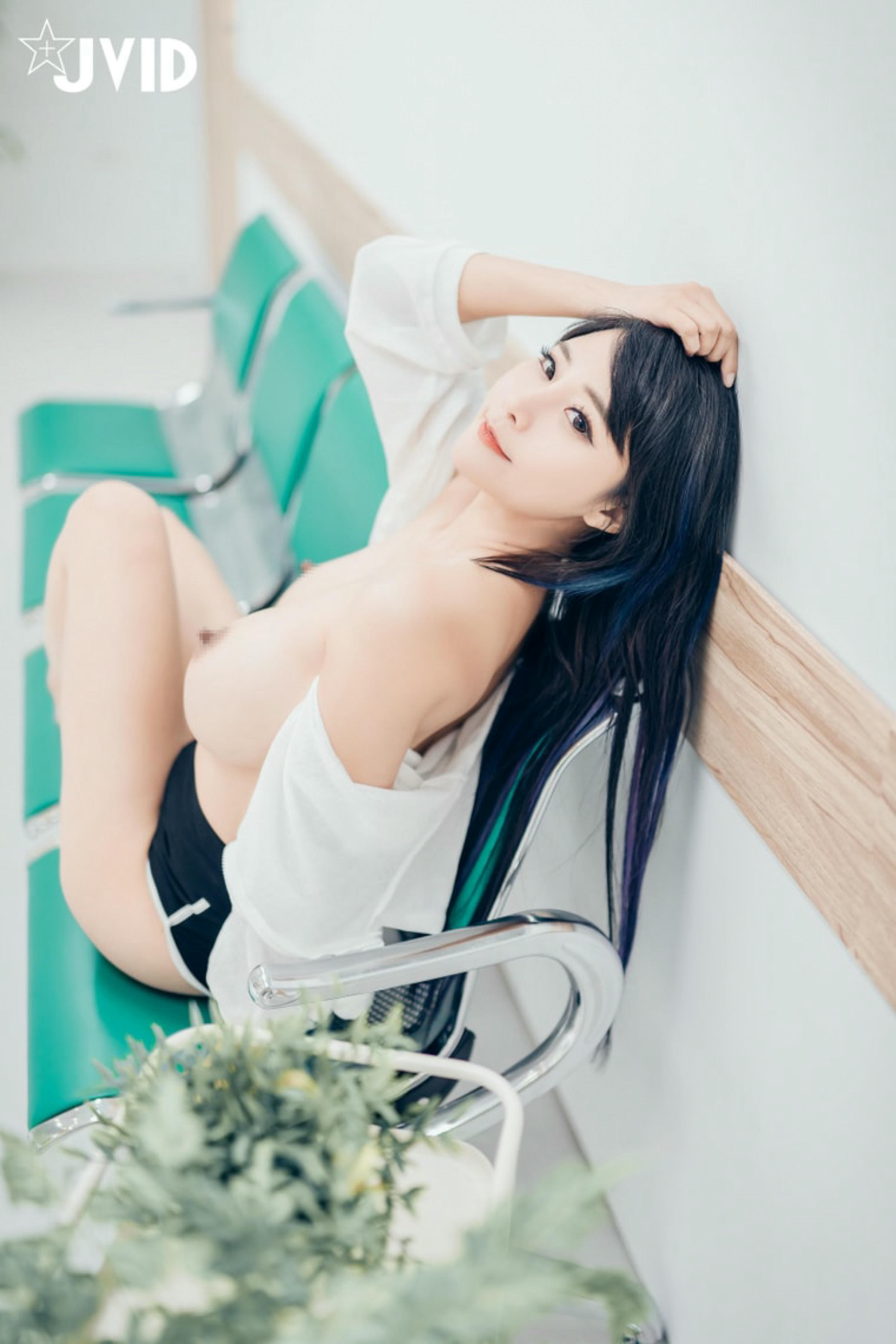 JVID NO.536 电梯紧急停止 绝顶高潮 乐乐 [133P 1V 1.41GB]_第4集