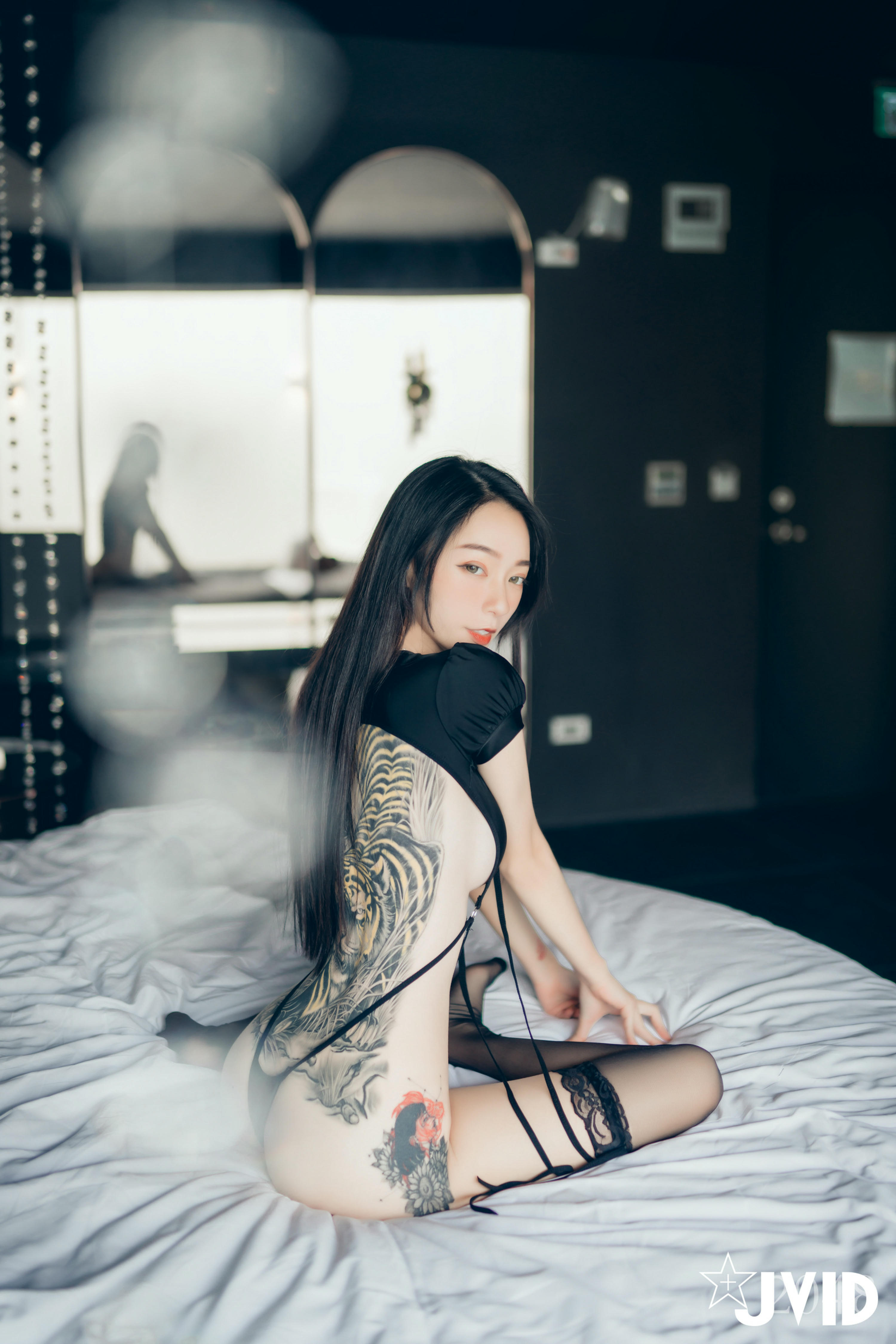 JVID NO.542 黑超猛激凸遮不住 白透透睡衣 - 飄飄 [120P 1V 1.2GB]_第6集