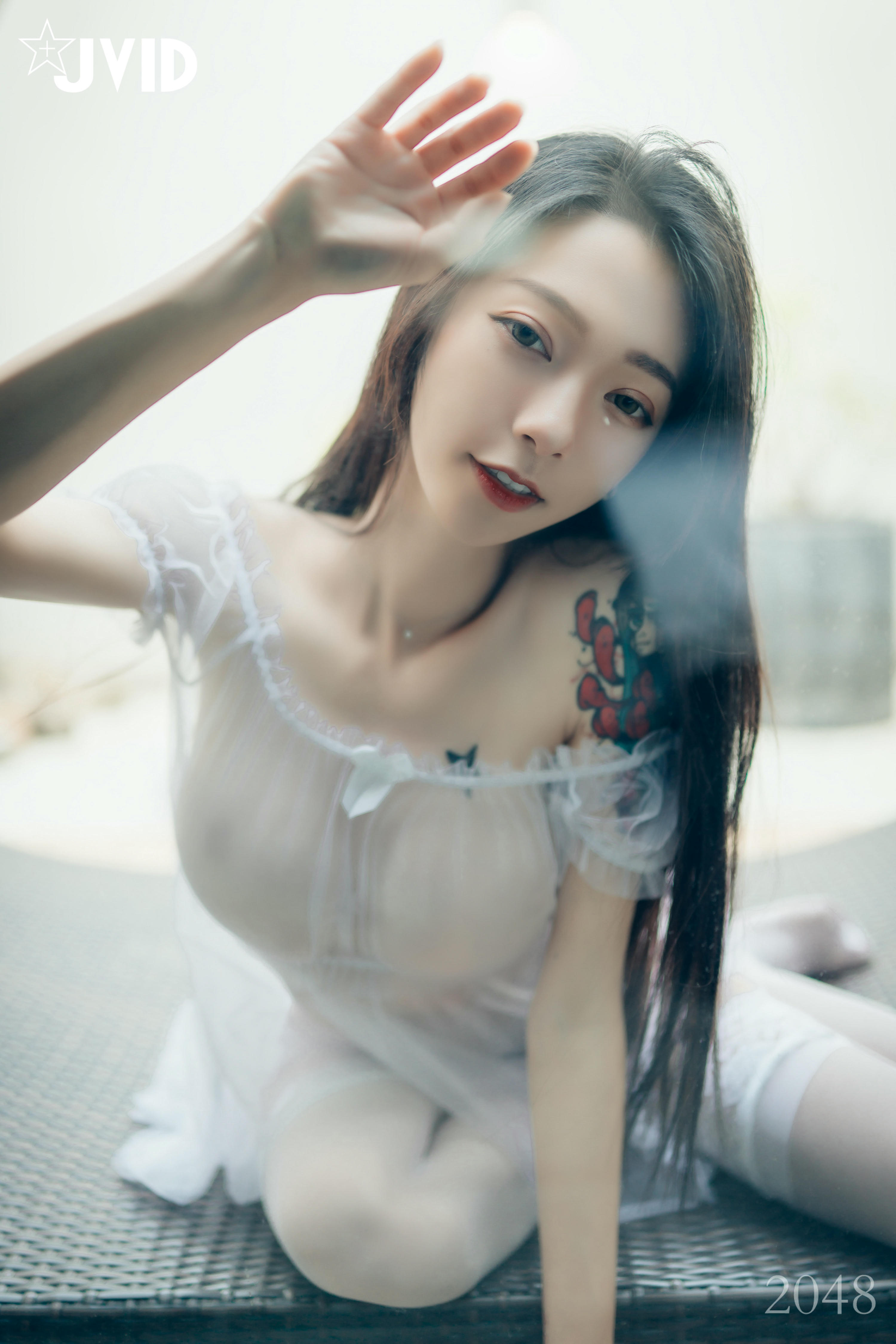 JVID NO.542 黑超猛激凸遮不住 白透透睡衣 - 飄飄 [120P 1V 1.2GB]_第2集