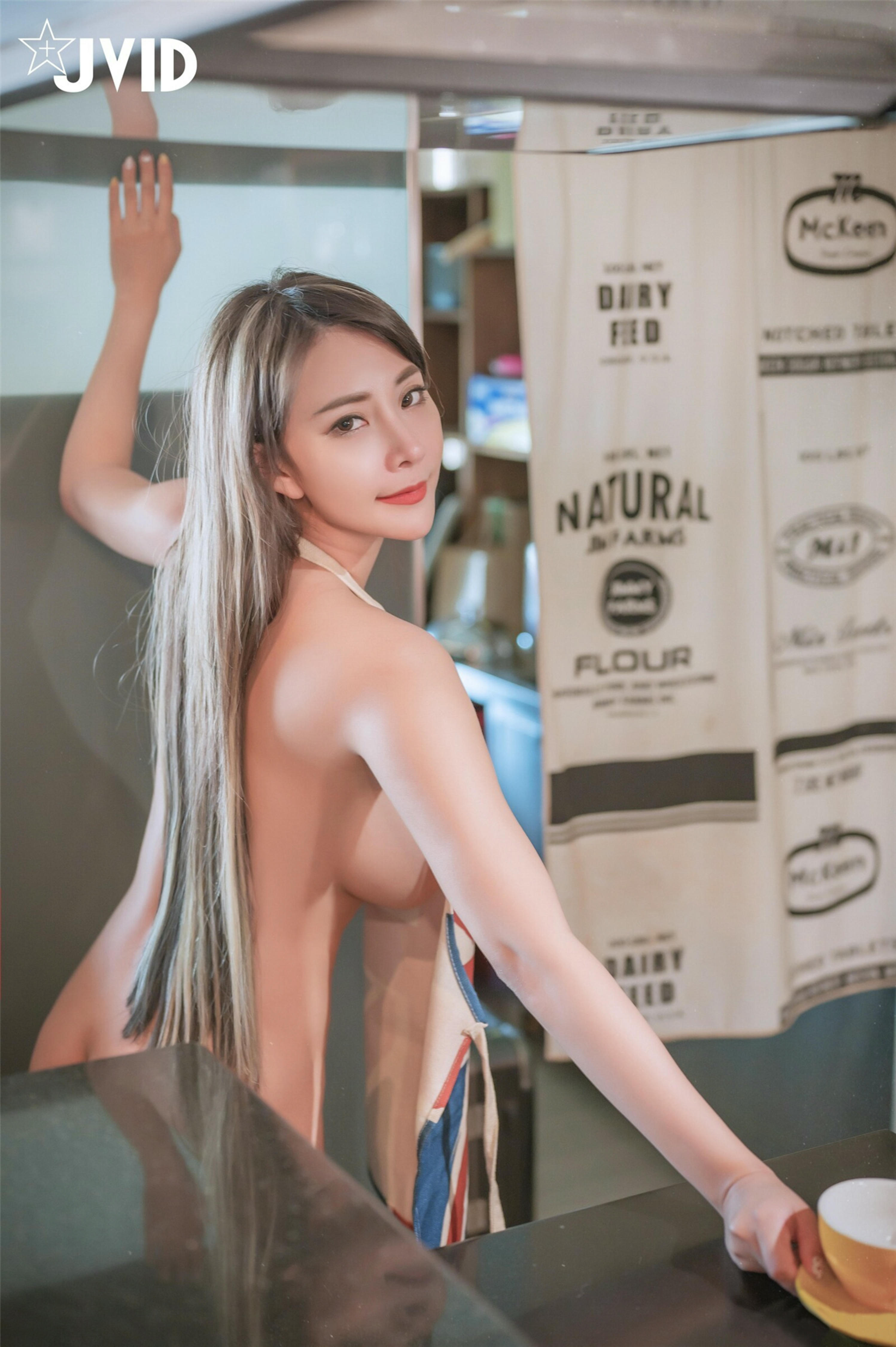 JVID NO.544 寂寞旅人咖啡馆围裙 - 乐乐 [159P 1V 1.29GB]_第3集