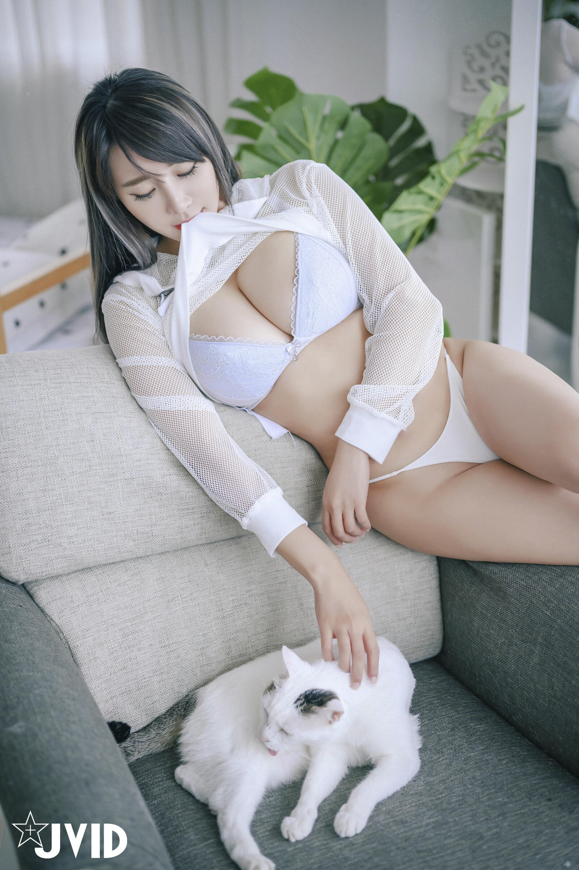 JVID NO.554 乐乐 - 闺蜜兄长 [178P 838MB]_第1集