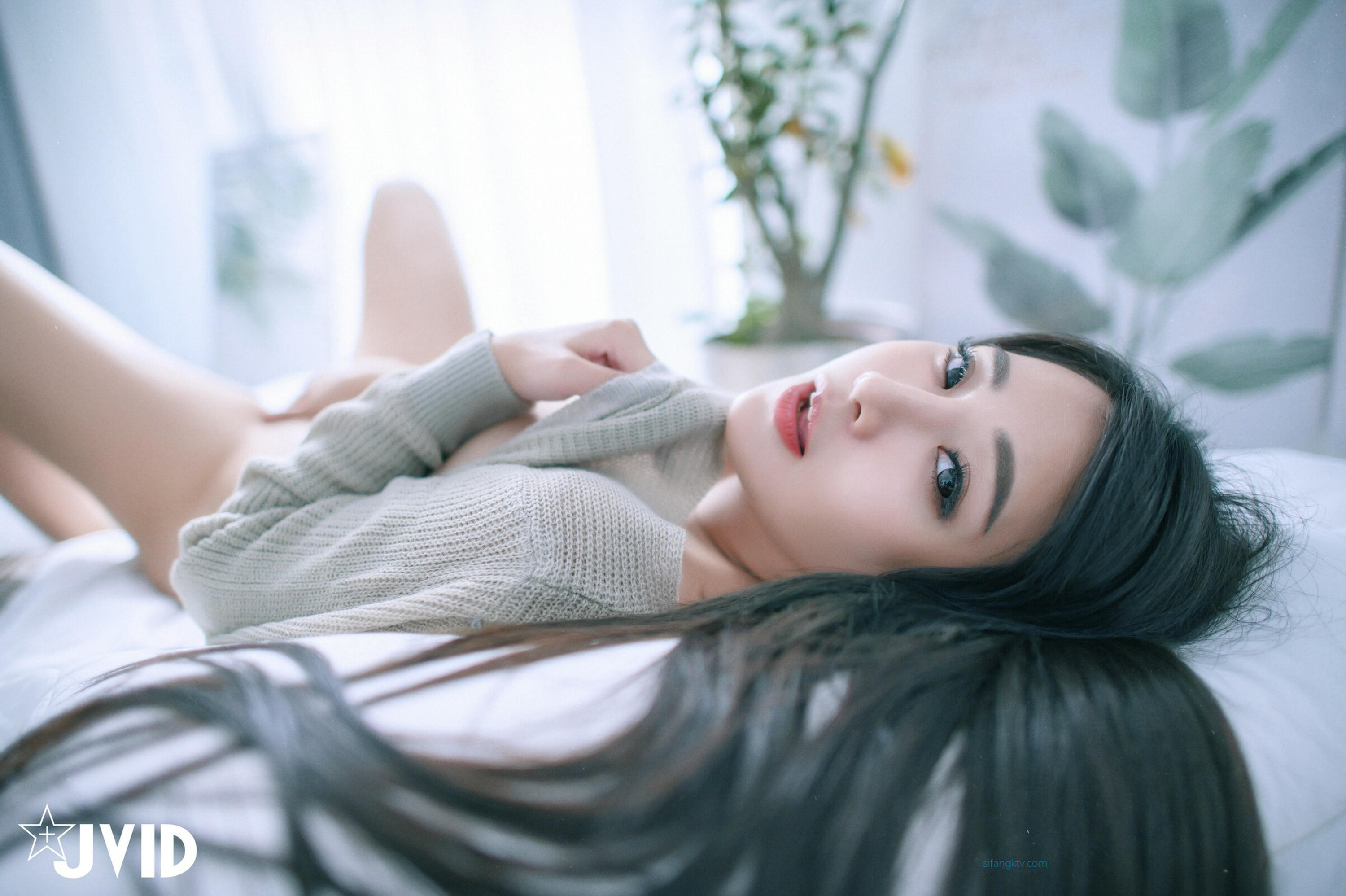 JVID NO.558 秘书制服巨乳OL 究极蜜桃臀 - 乐乐 [160P 1.61GB]_第2集