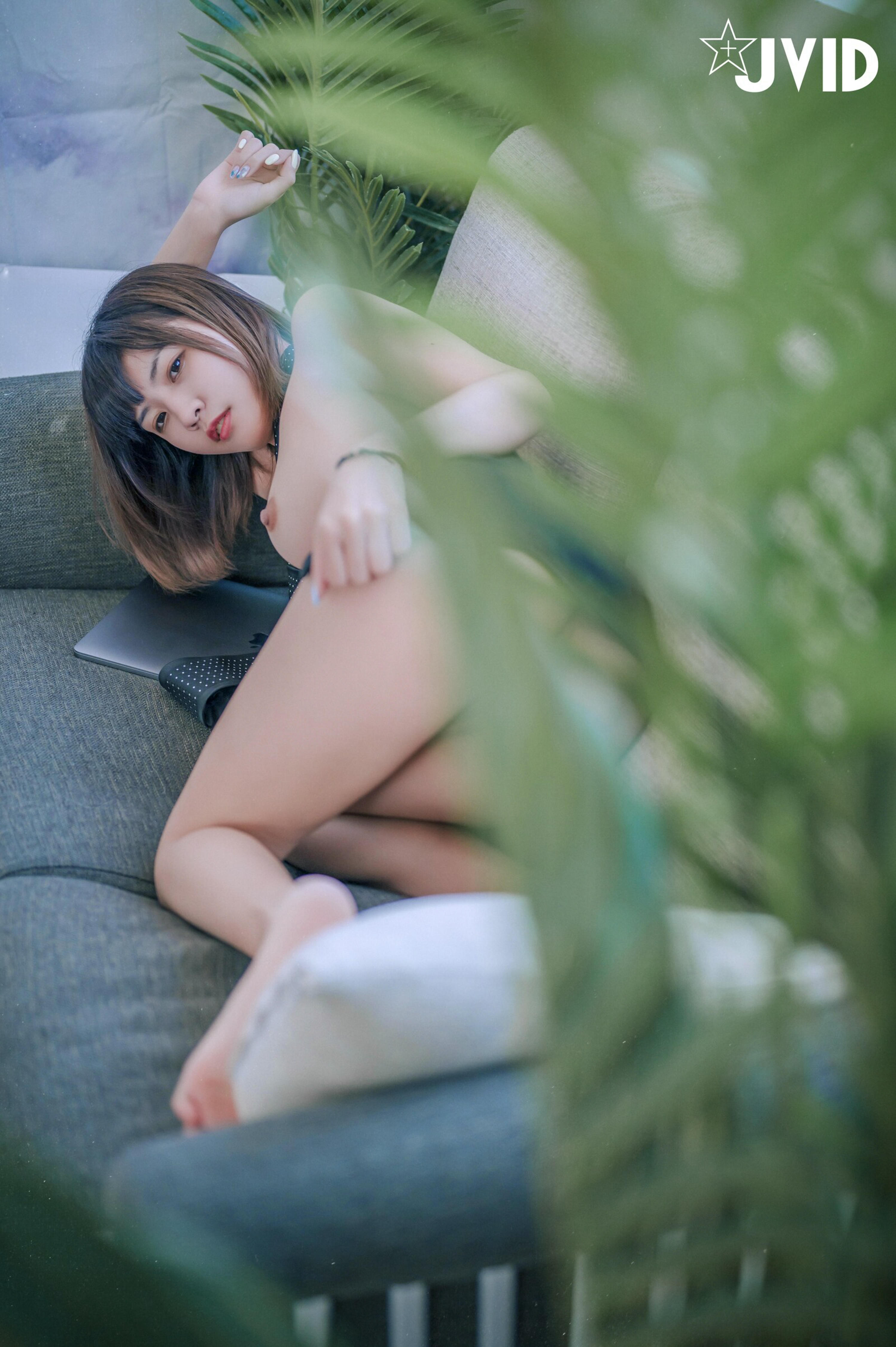 JVID NO.559 面試遇到變態公司 - 果寶寶 [150P 3V 1.75GB]_第5集