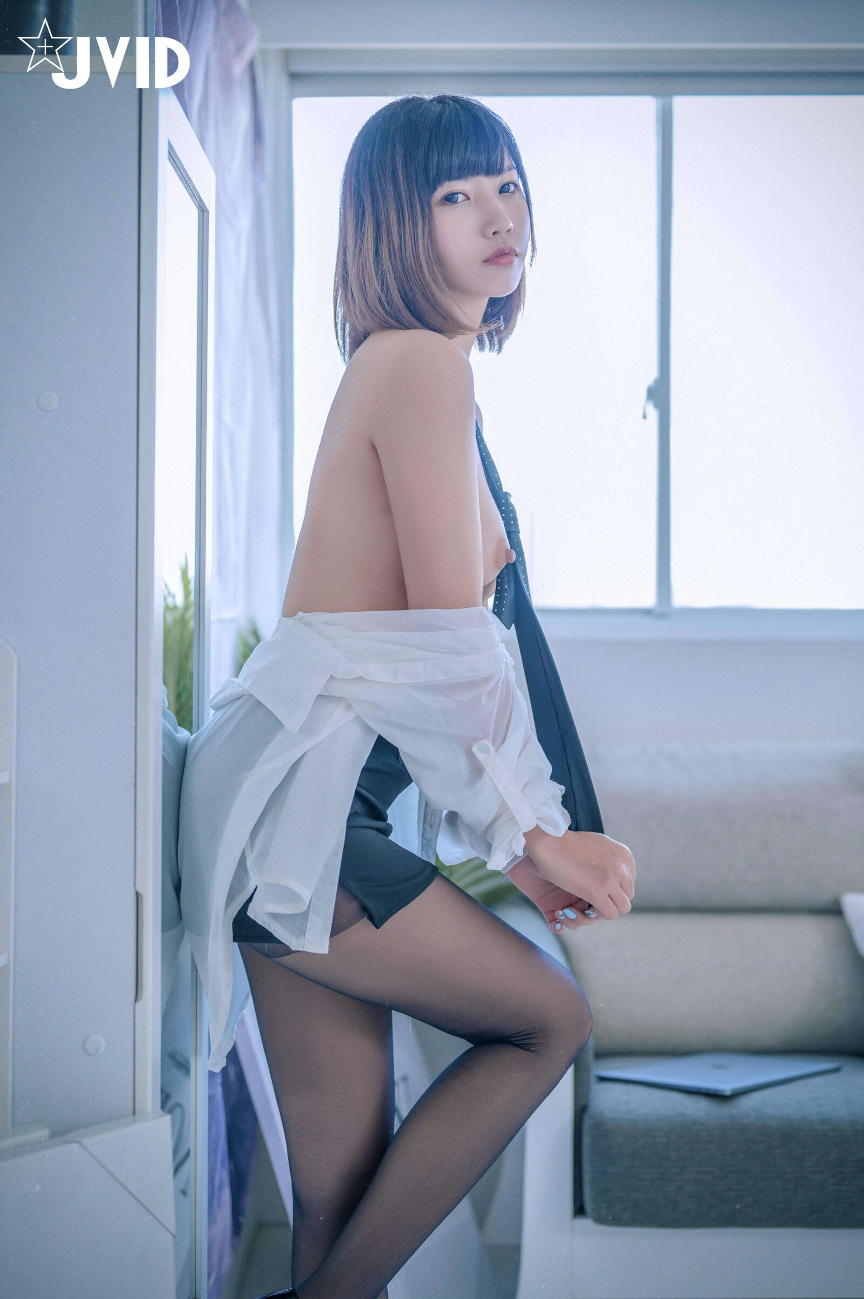 JVID NO.559 面試遇到變態公司 - 果寶寶 [150P 3V 1.75GB]_第3集