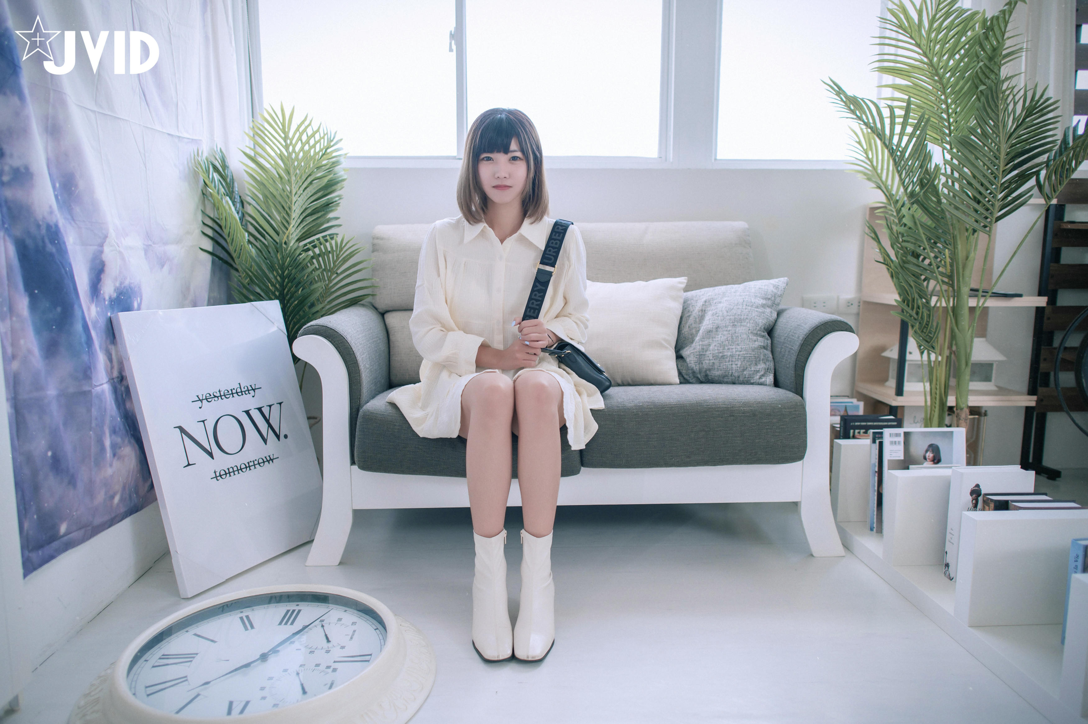 JVID NO.559 面試遇到變態公司 - 果寶寶 [150P 3V 1.75GB]_第1集