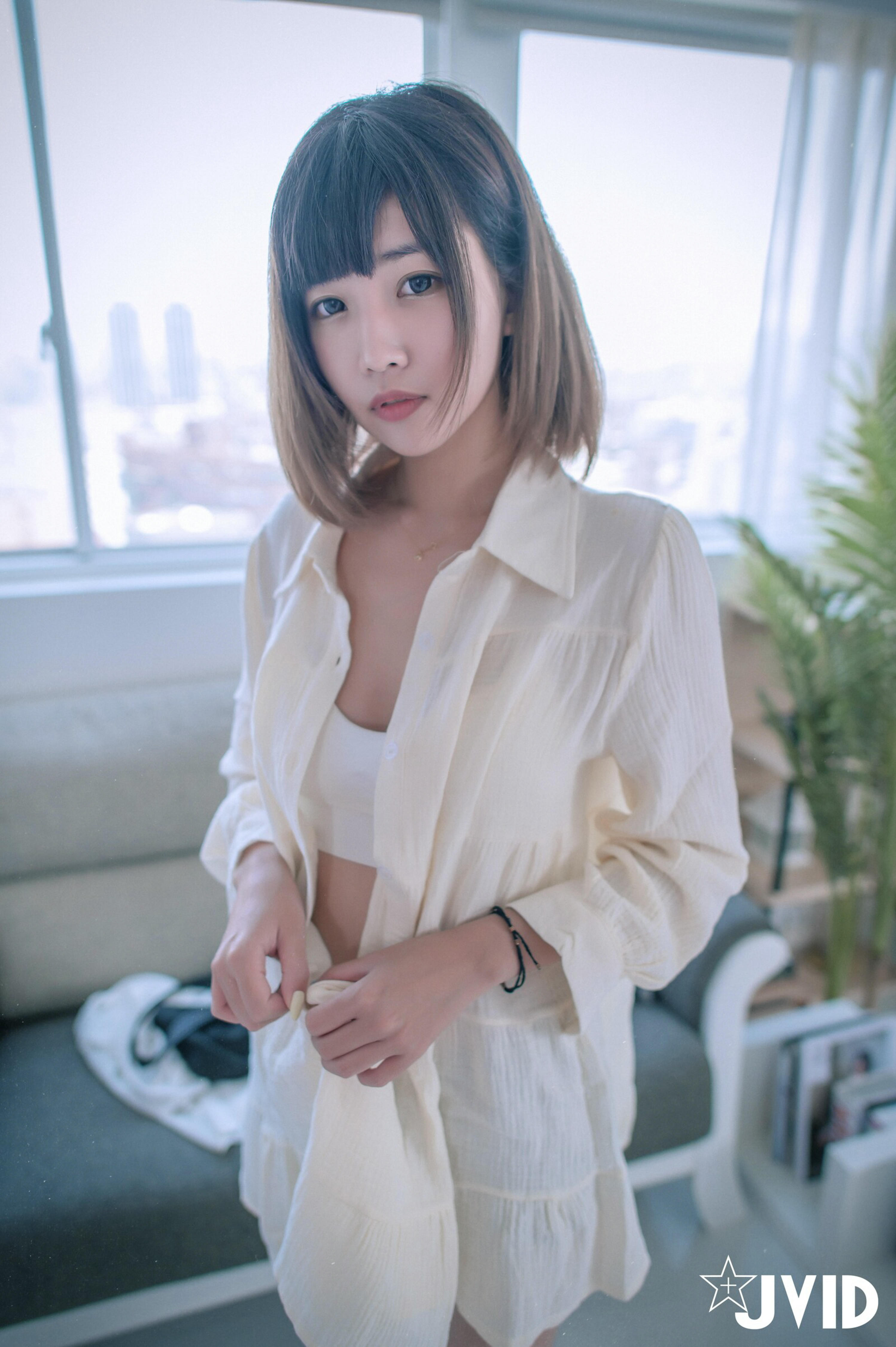JVID NO.559 面試遇到變態公司 - 果寶寶 [150P 3V 1.75GB]_第1集