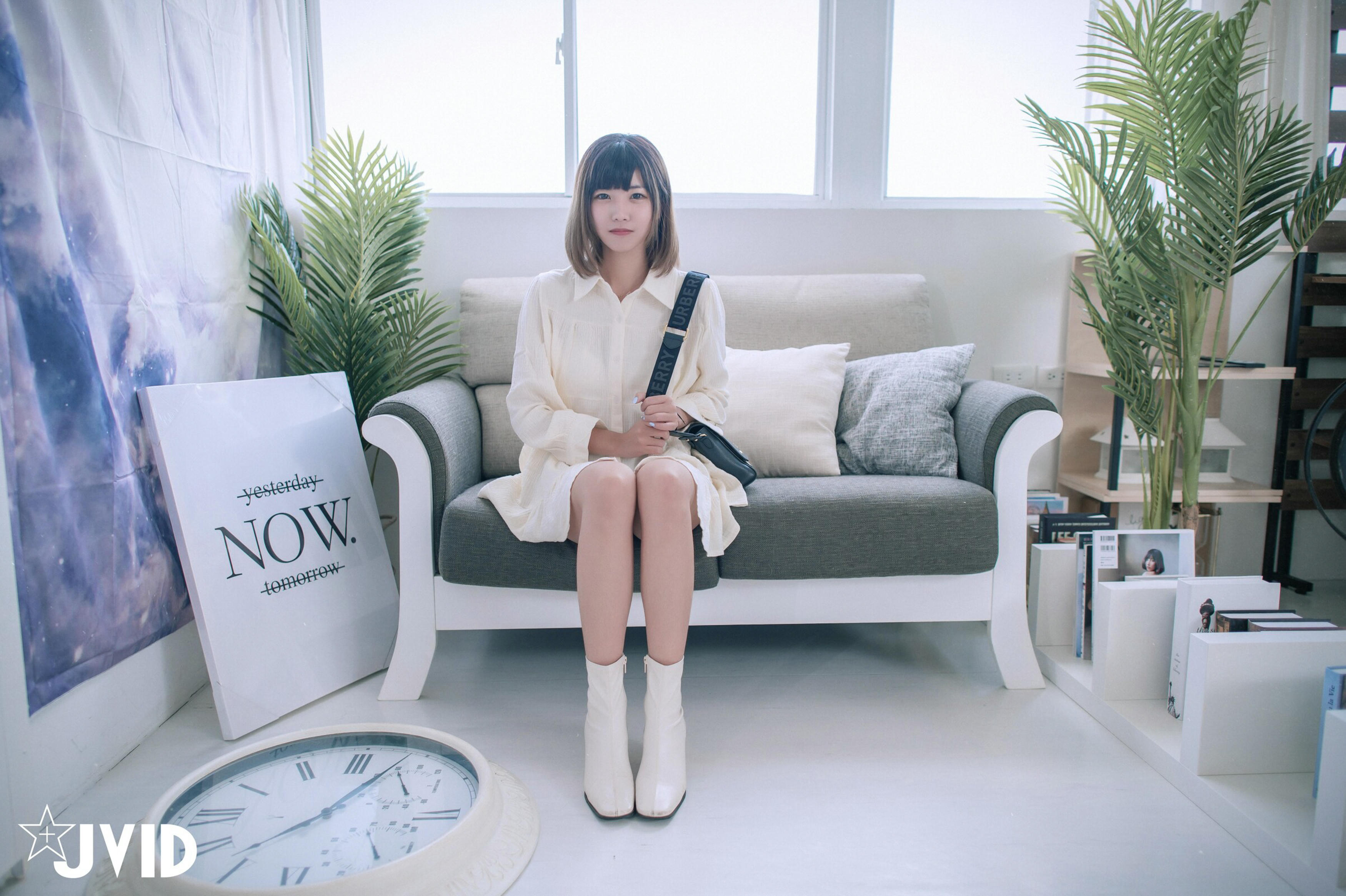 JVID NO.559 面試遇到變態公司 - 果寶寶 [150P 3V 1.75GB]_第1集
