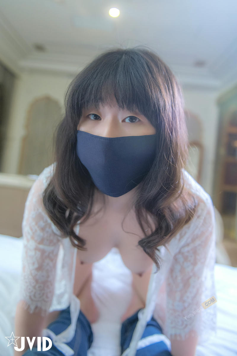 JVID - 前公司總機小姐超敏感的身體隨便調教一下子就不停的潮吹一直噴+痙攣 [138P2V 1.1G]_第5集