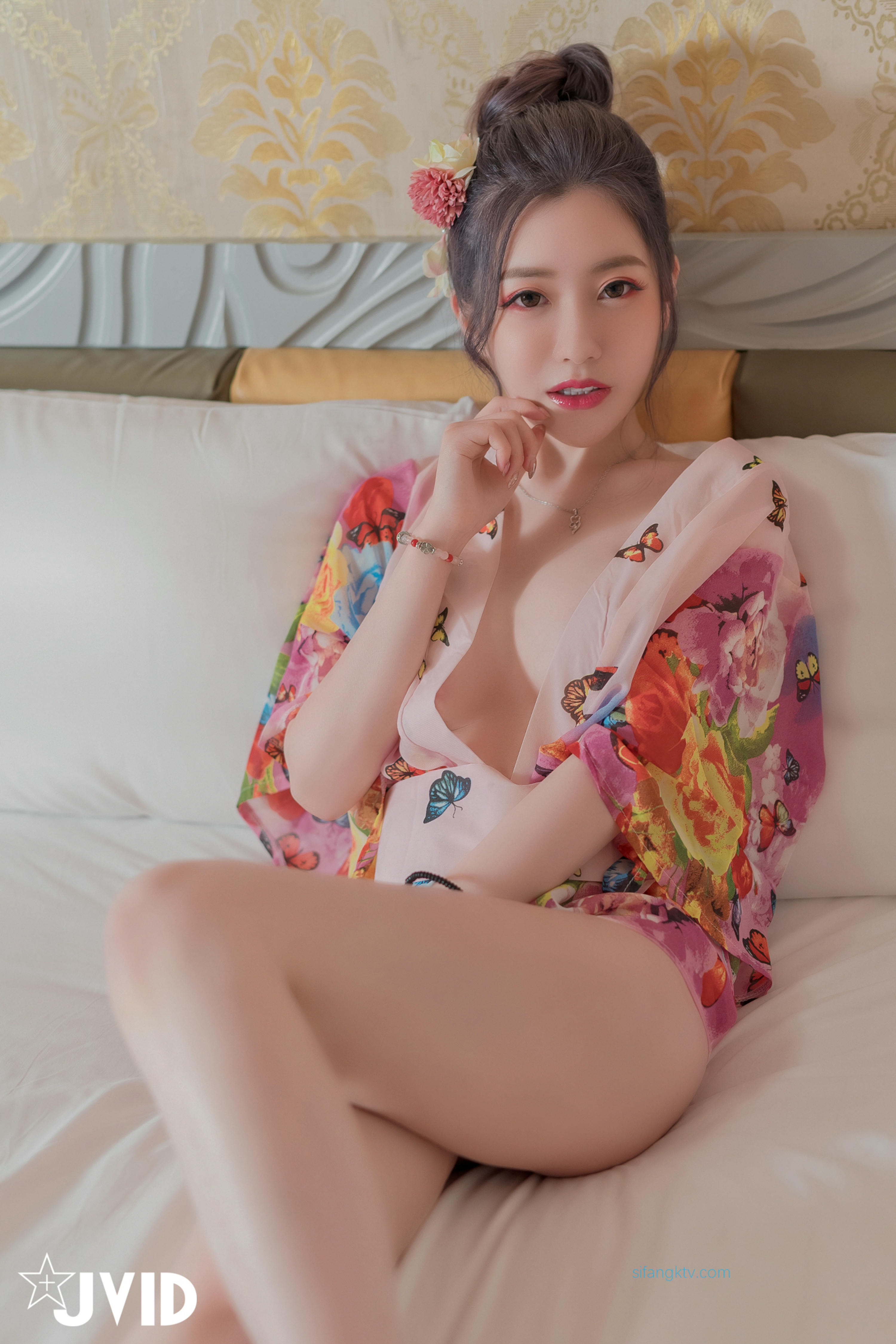 JVID NO.573 日系风情旅馆美人的邂逅 璃奈酱 [109P 1.05GB]_第1集