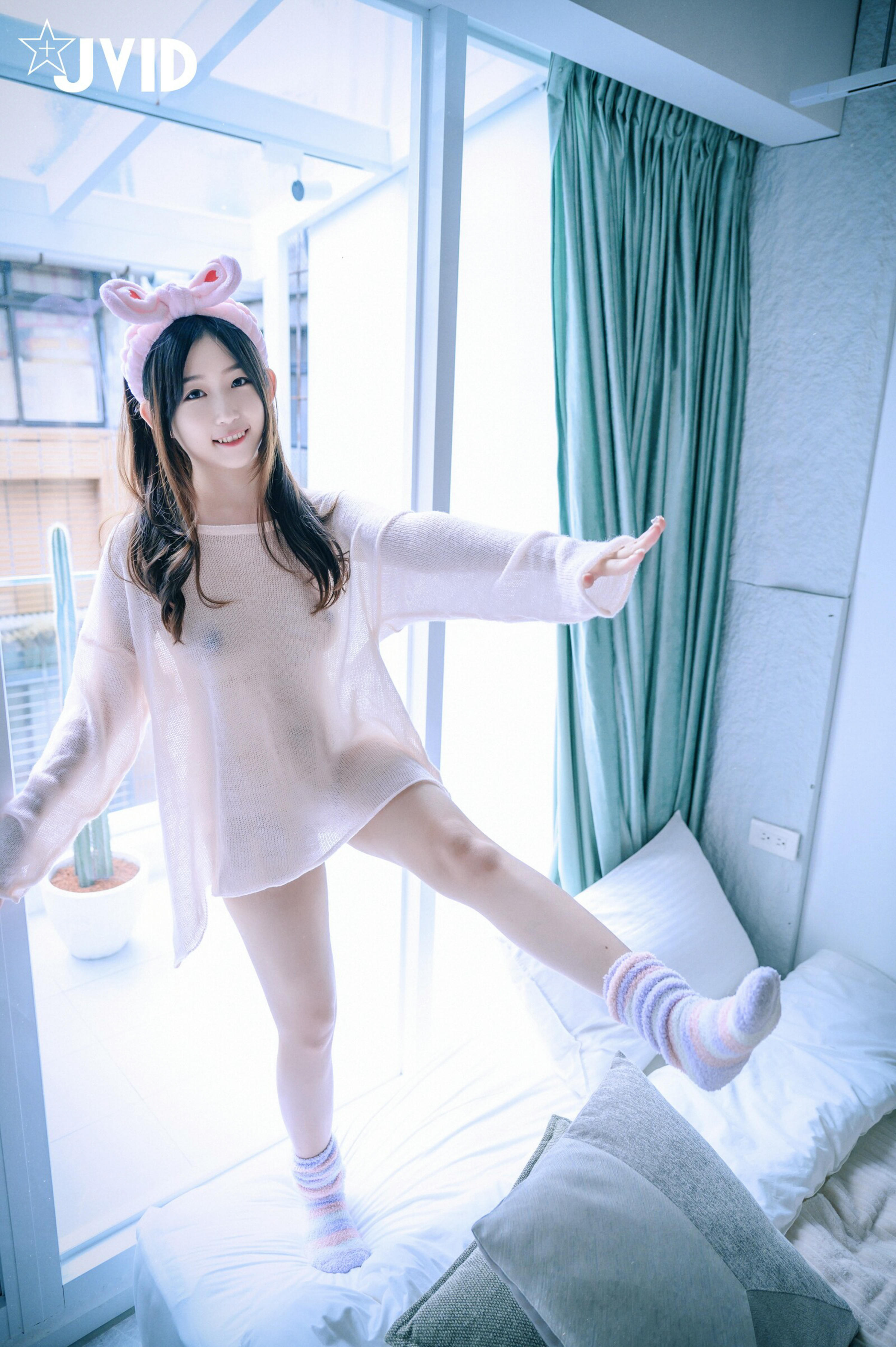 JVID NO.577 首次極品映入眼簾！ mini肉包 [130P 1V 1.53GB]_第2集