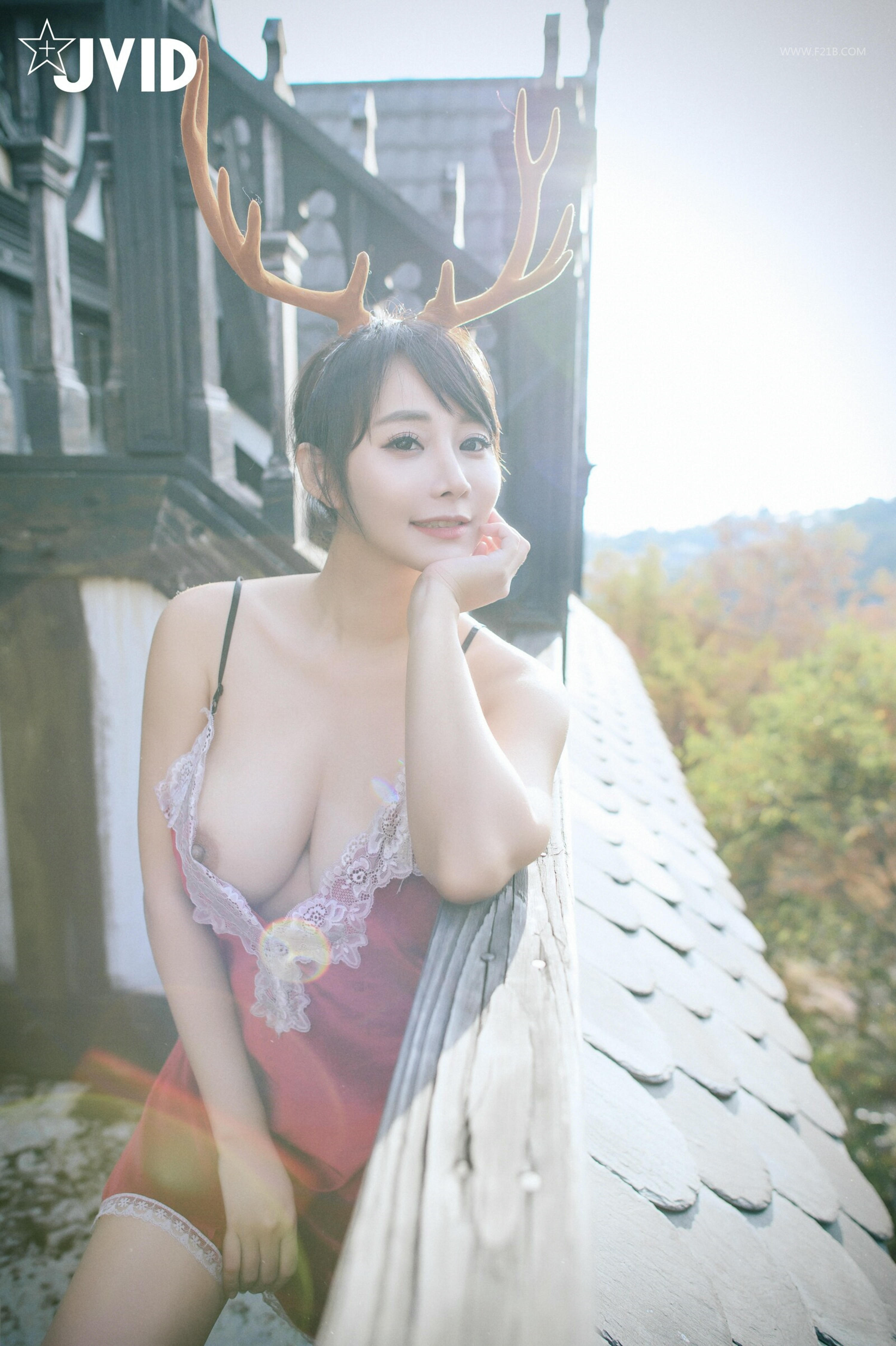 JVID NO.581 完美曲线全裸鹿角尤物 - 乐乐 [173P 1V 2GB]_第3集
