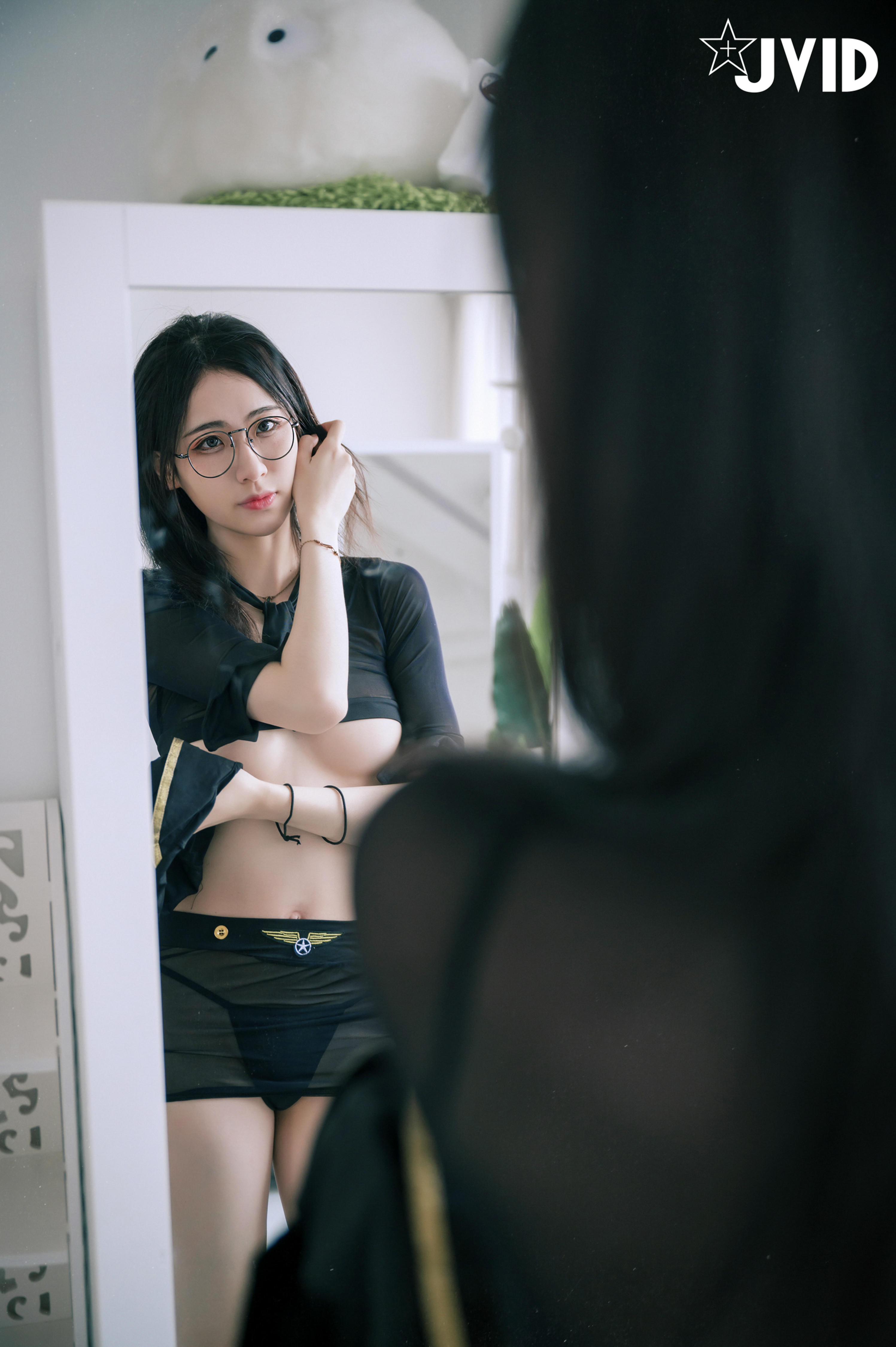JVID NO.587 性感暗黑空姐 - 阿黎 [187P 2GB]_第2集