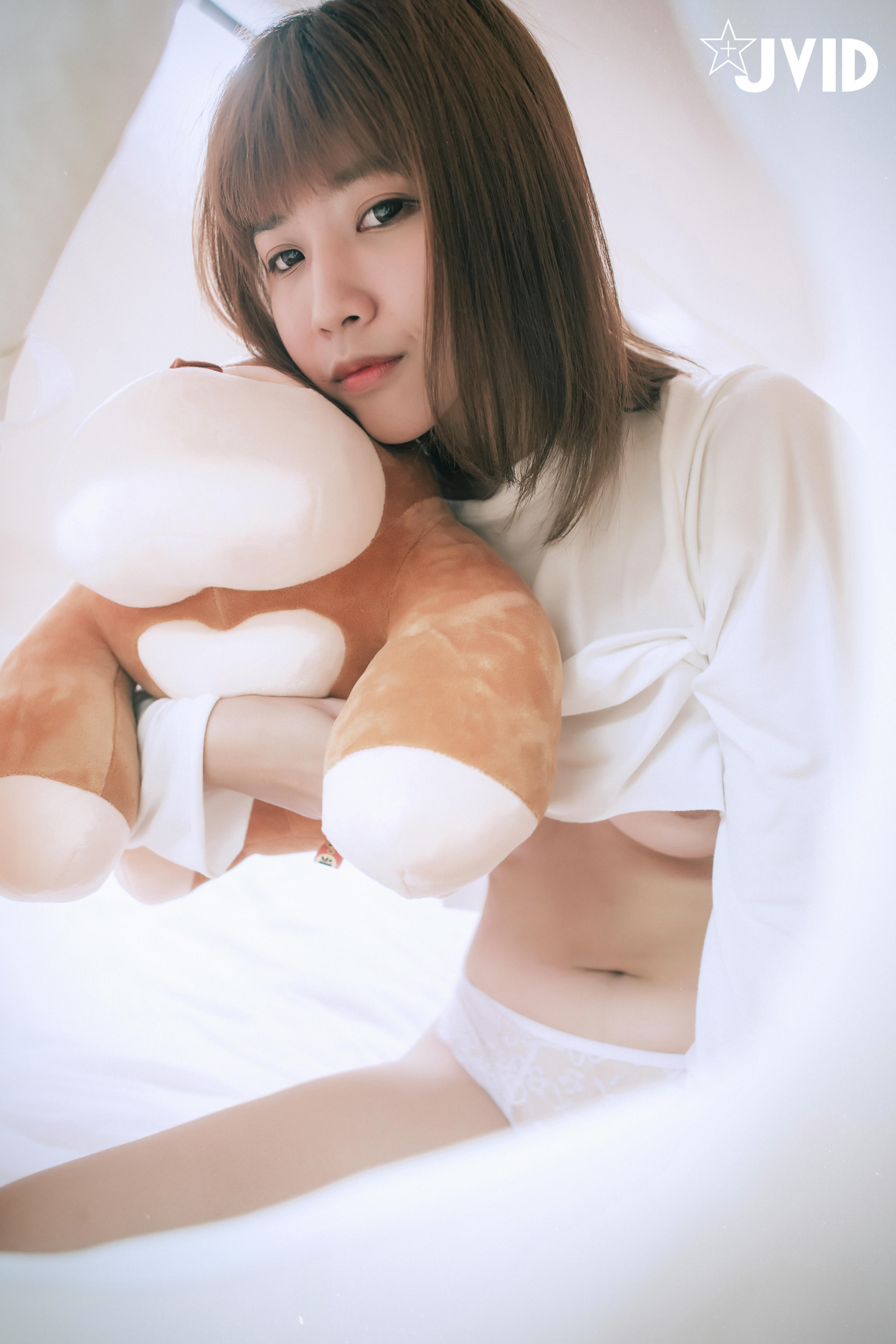 JVID NO.591 野外求生訓練營－帳篷裡的春天 果寶寶 [127P 1GB]_第1集
