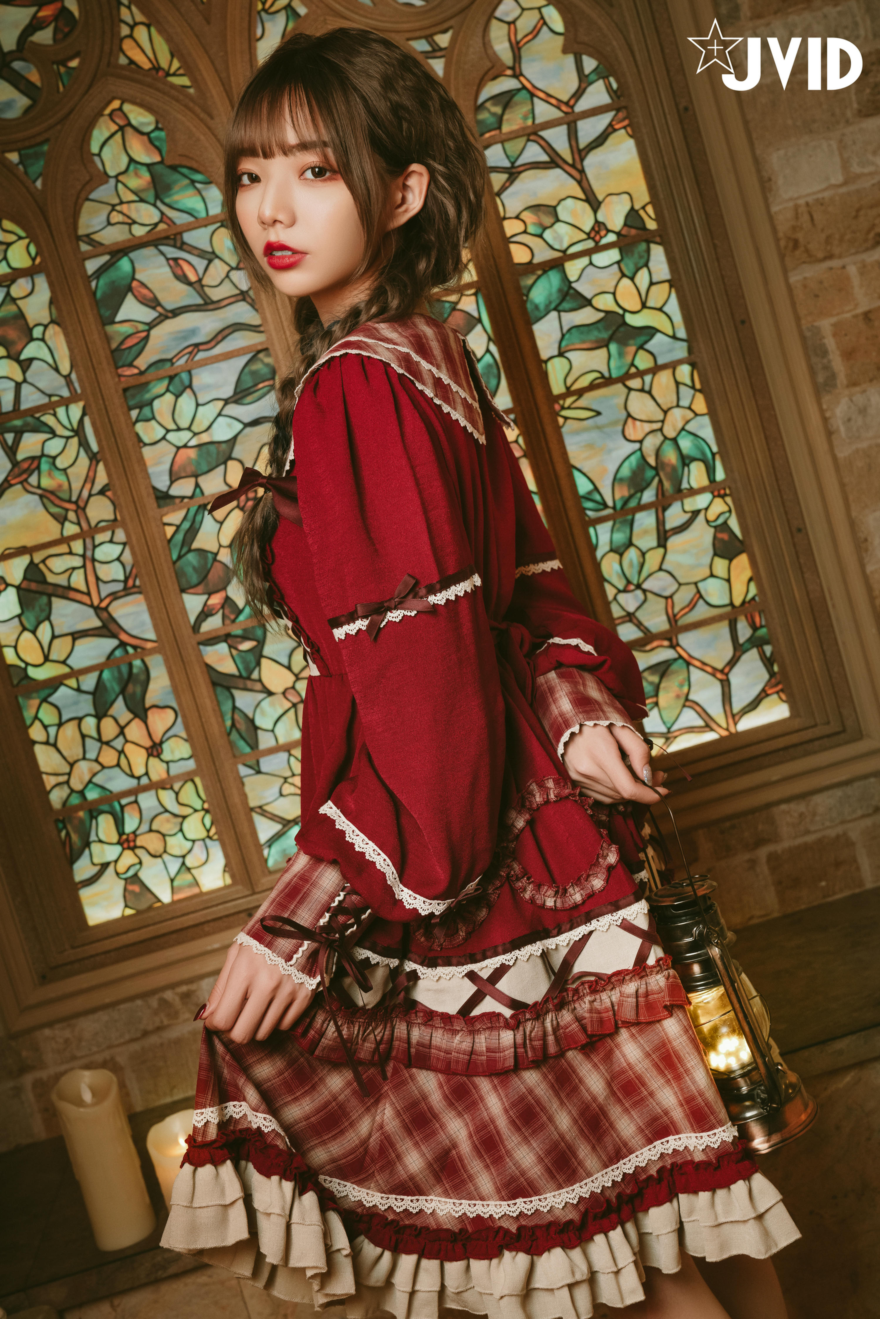 JVID NO.604《啾啾の奇妙な冒険》小紅帽啾啾小公主 [121P 1.7GB]_第1集