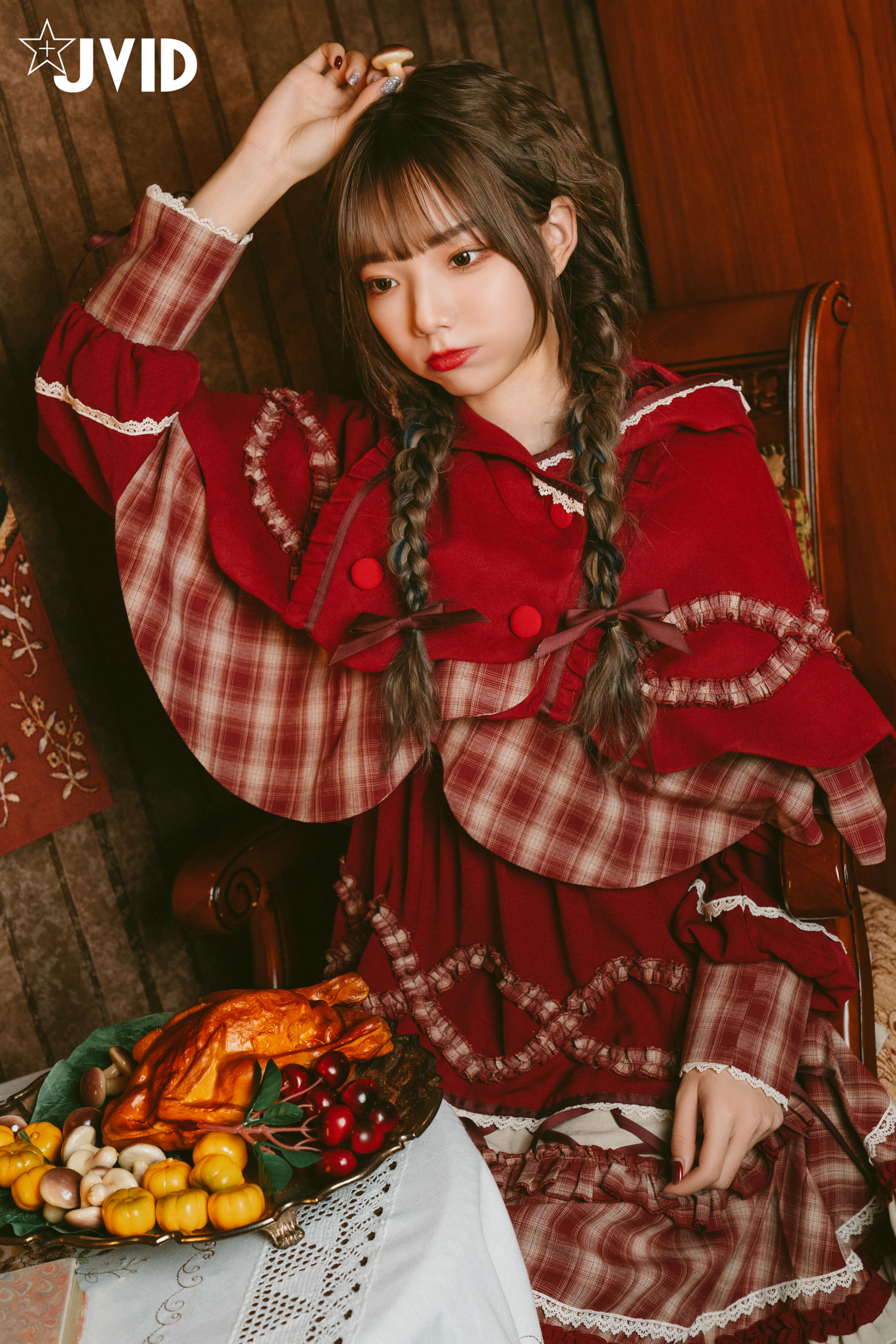 JVID NO.604《啾啾の奇妙な冒険》小紅帽啾啾小公主 [121P 1.7GB]_第2集
