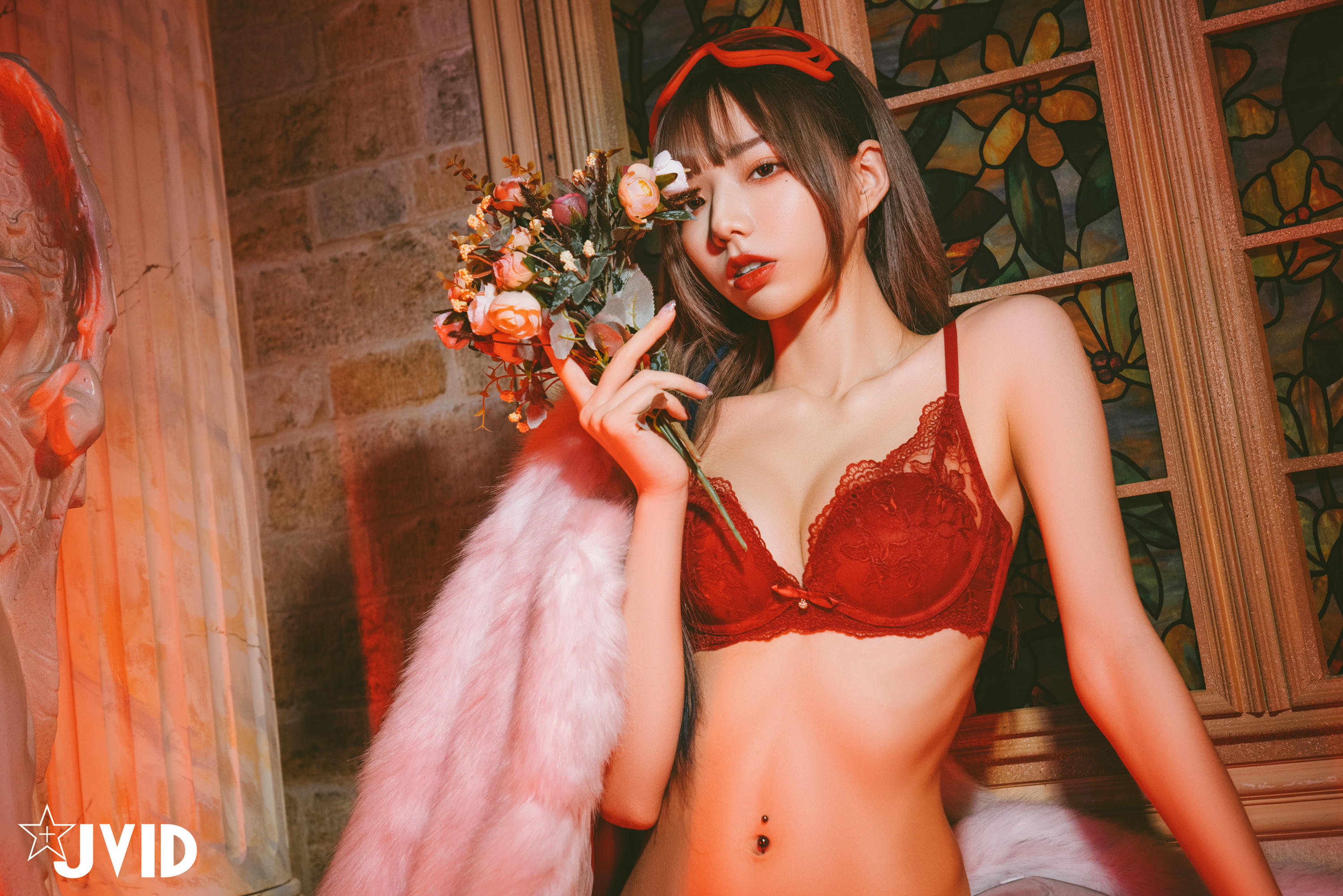 JVID NO.604《啾啾の奇妙な冒険》小紅帽啾啾小公主 [121P 1.7GB]_第3集