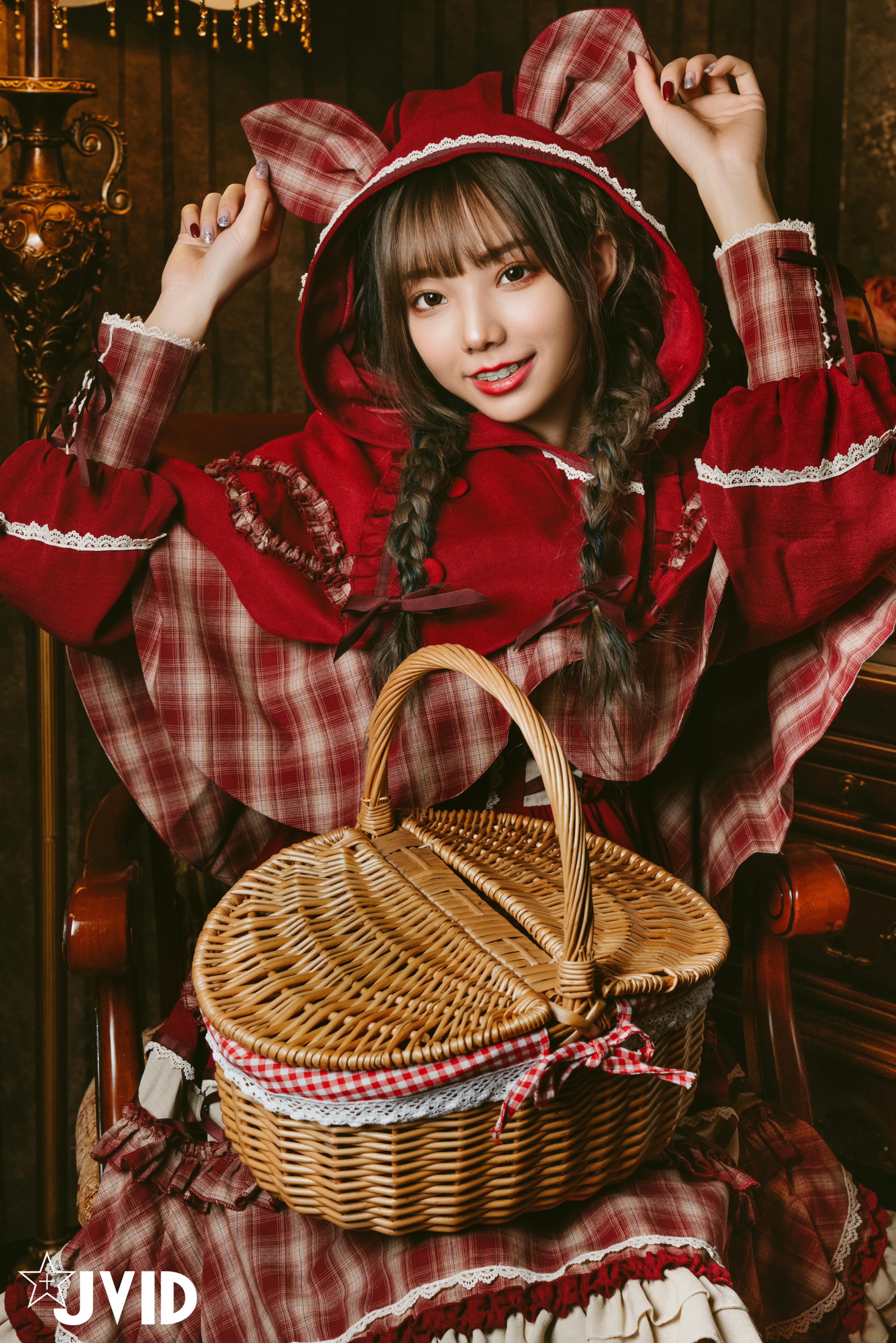 JVID NO.604《啾啾の奇妙な冒険》小紅帽啾啾小公主 [121P 1.7GB]_第4集