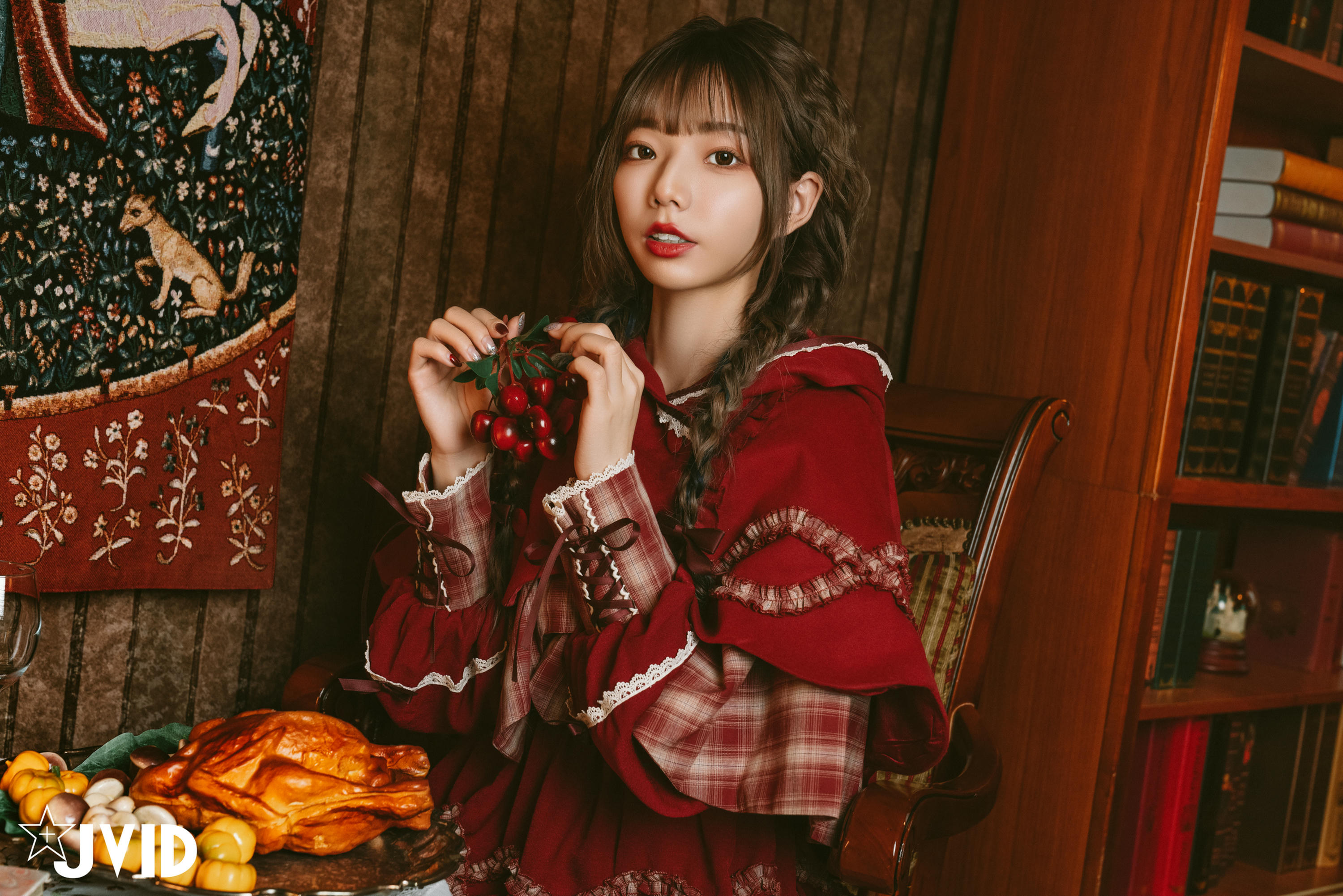 JVID NO.604《啾啾の奇妙な冒険》小紅帽啾啾小公主 [121P 1.7GB]_第5集