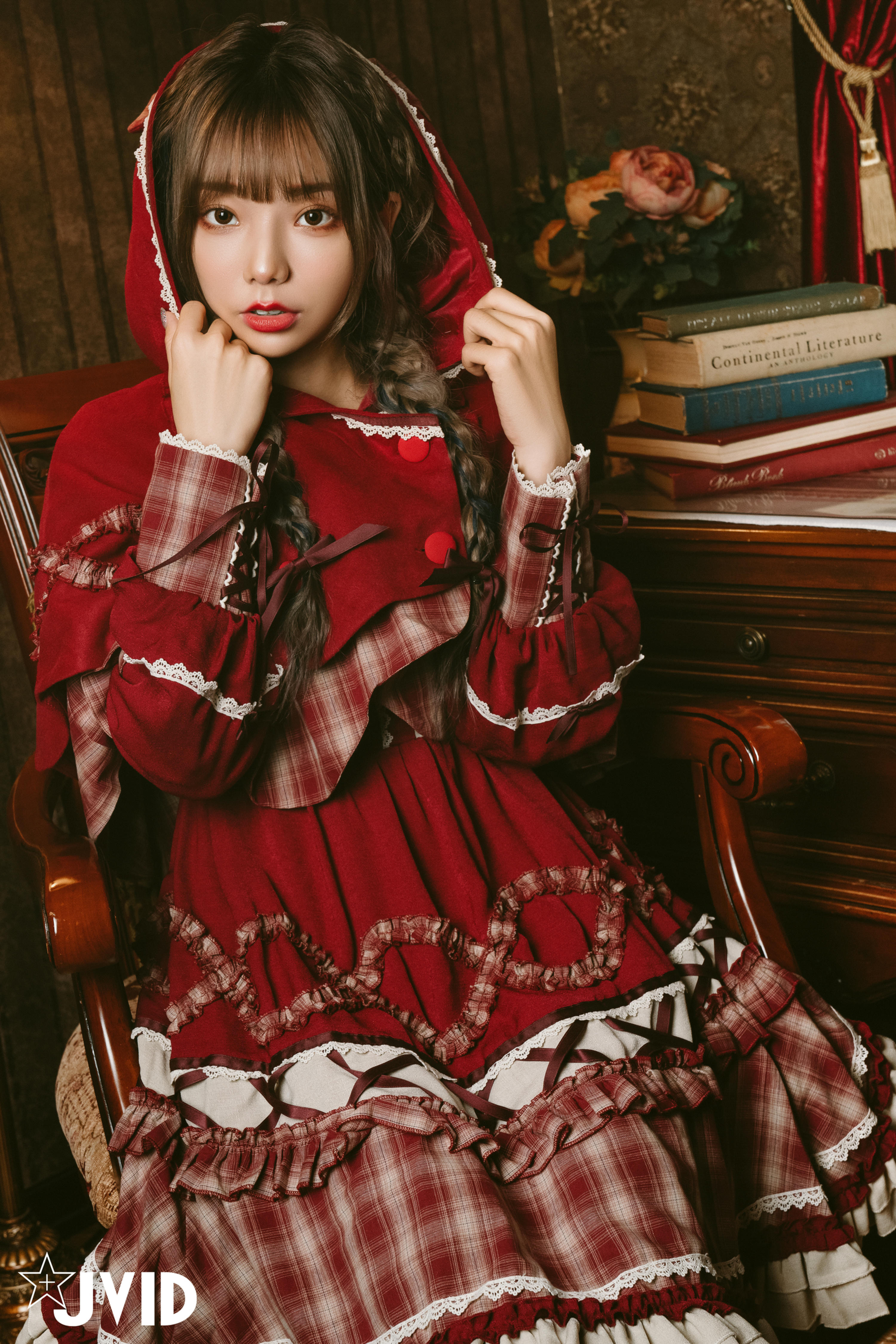 JVID NO.604《啾啾の奇妙な冒険》小紅帽啾啾小公主 [121P 1.7GB]_第5集