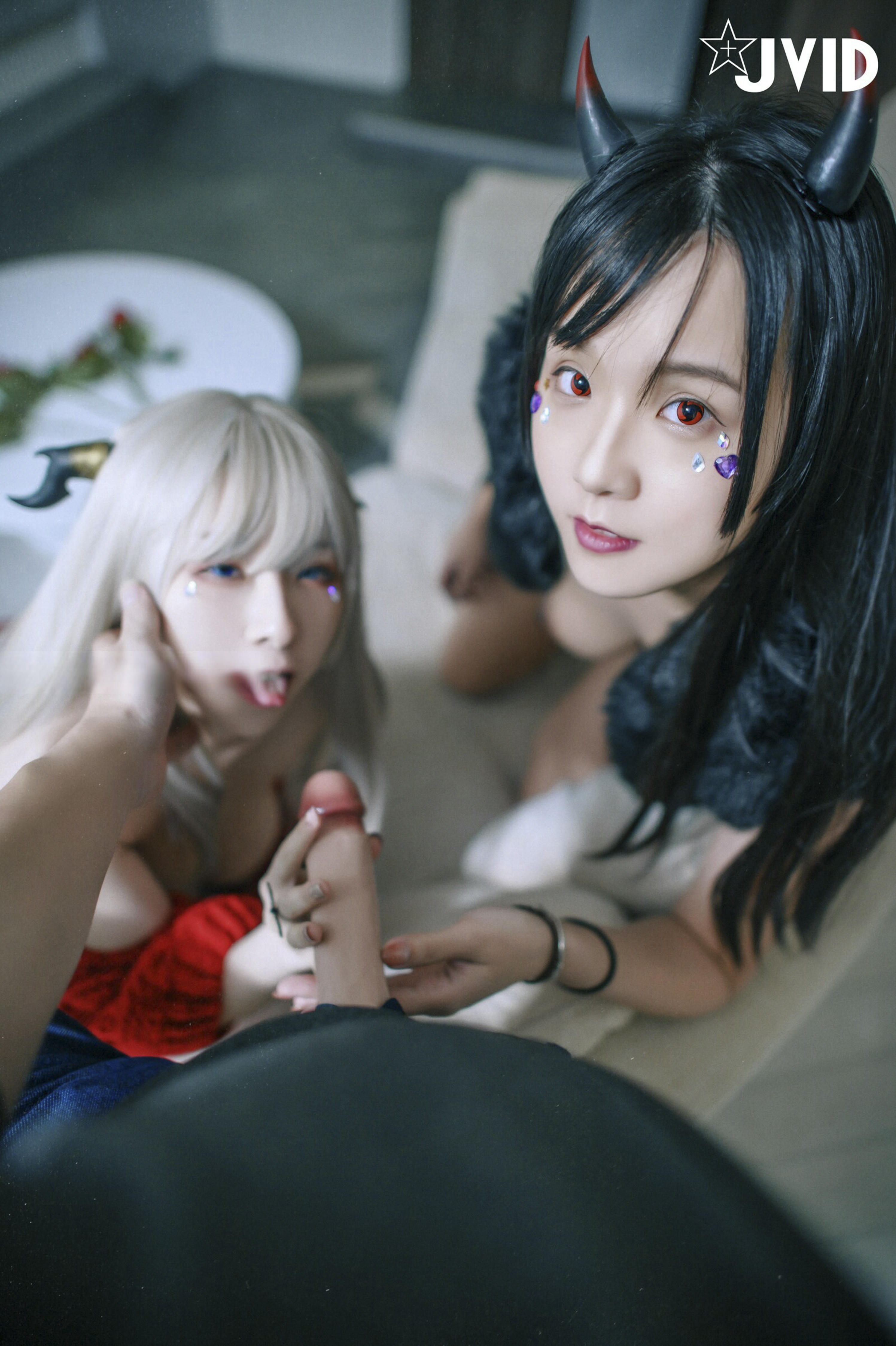 JVID NO.610 暗夜魅魔人间初体验 硕大酥乳汹涌澎湃 黎菲儿x宝七 With WaterMark [165P 1V 2GB]_第1集
