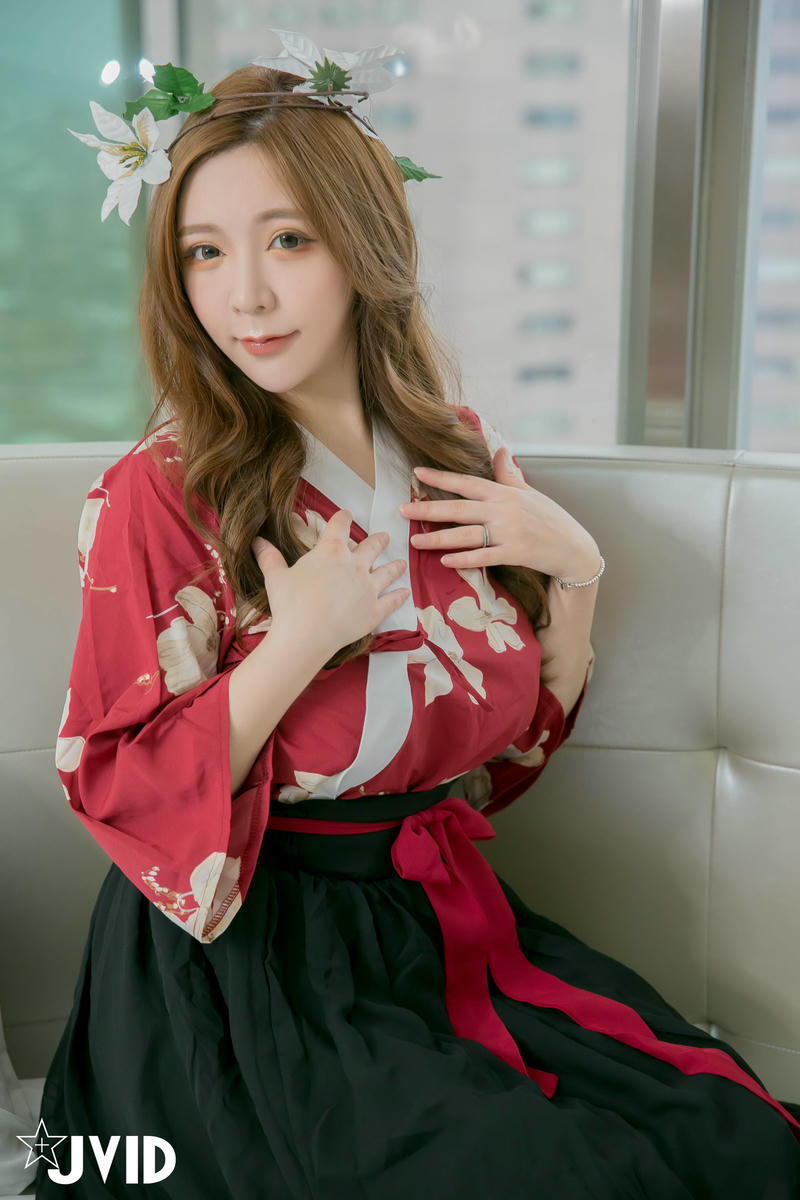 JVID NO.613 天宫赐福[132P1V 658MB]_第1集
