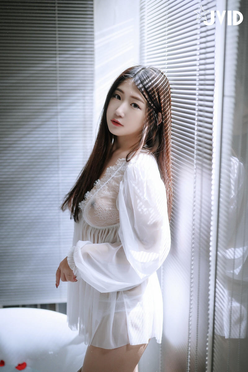 JVID NO.621 mini热爱 [214P1V 292MB]_第6集