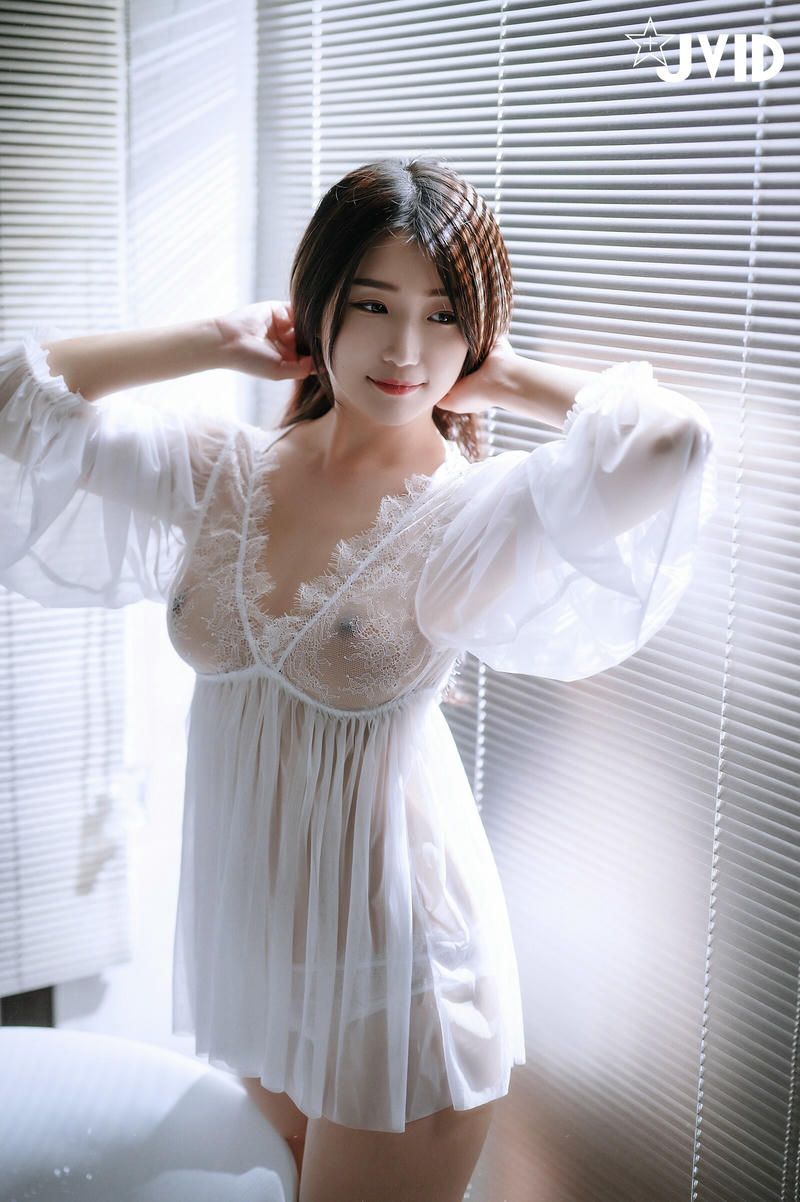 JVID NO.621 mini热爱 [214P1V 292MB]_第6集