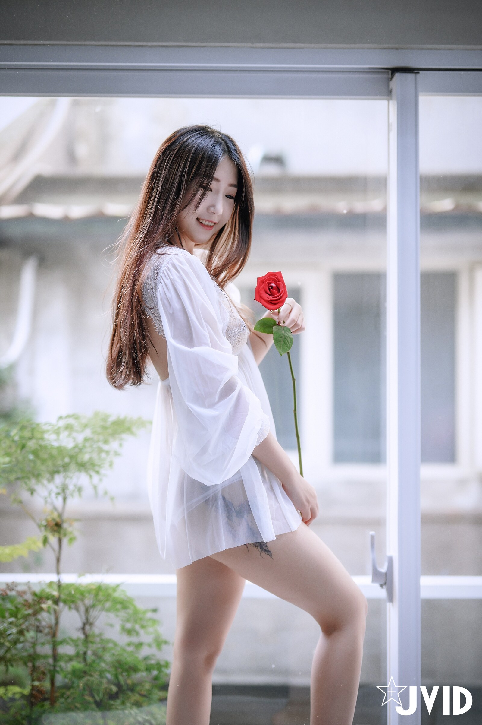 JVID NO.621 mini热爱 [214P1V 292MB]_第8集