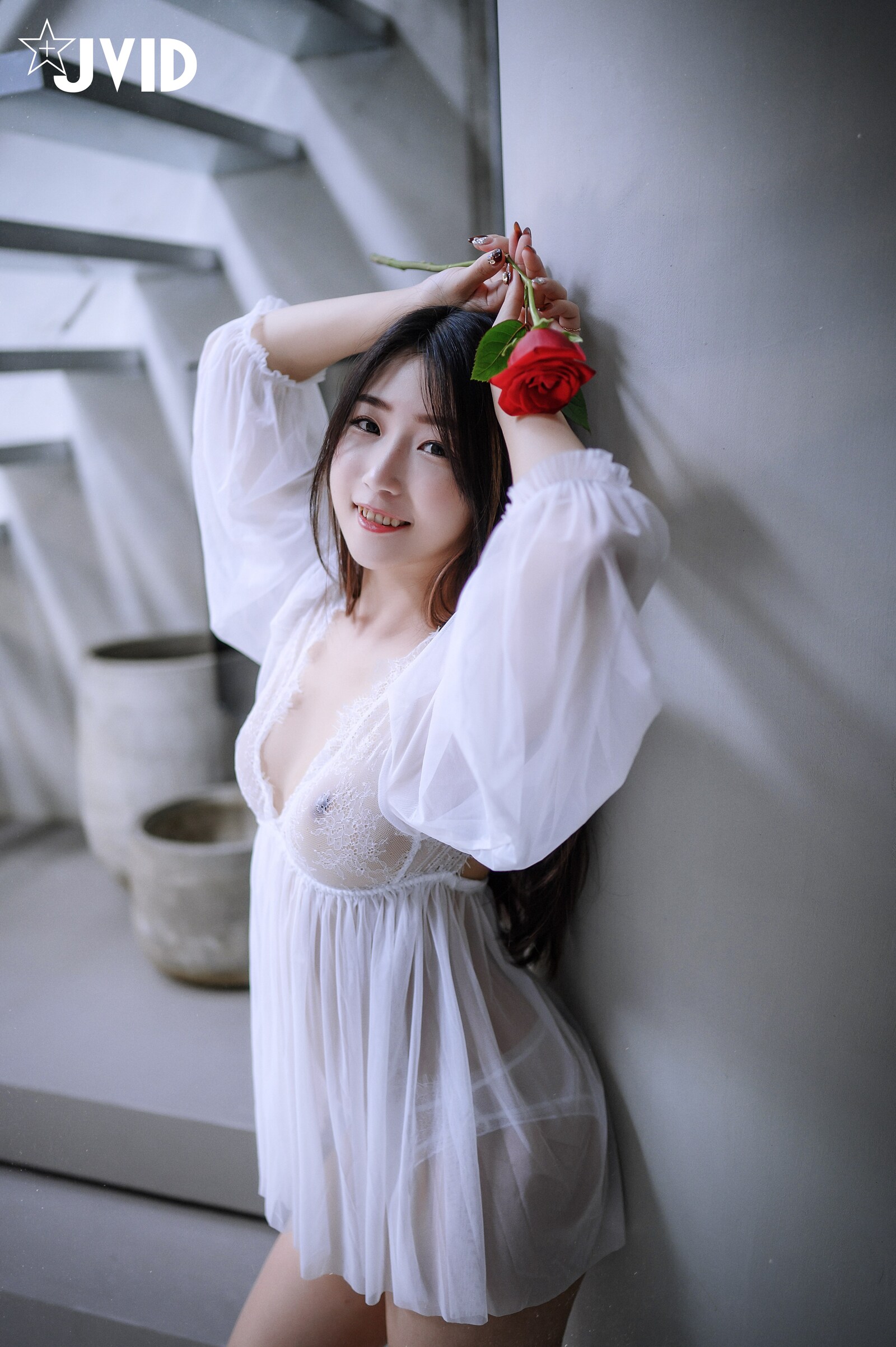 JVID NO.621 mini热爱 [214P1V 292MB]_第9集