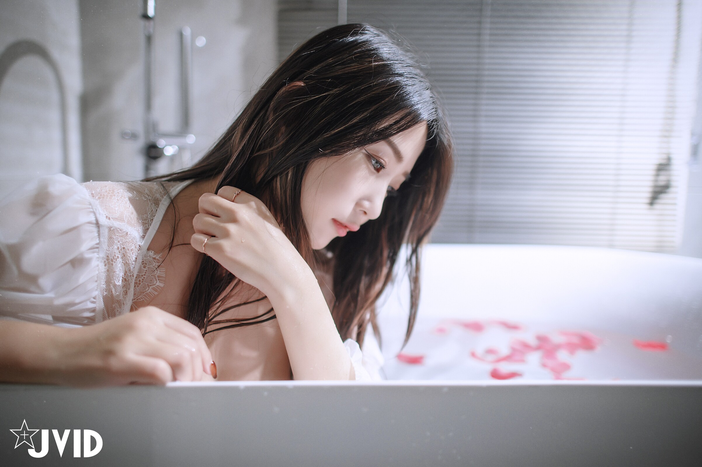 JVID NO.621 mini热爱 [214P1V 292MB]_第9集