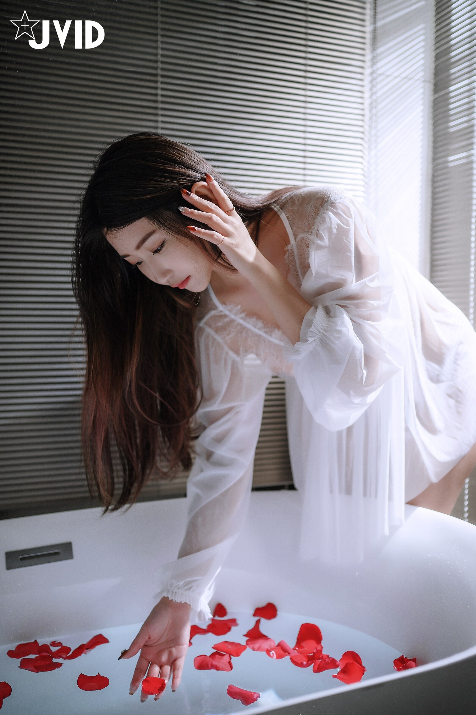 JVID NO.621 mini热爱 [214P1V 292MB]_第10集