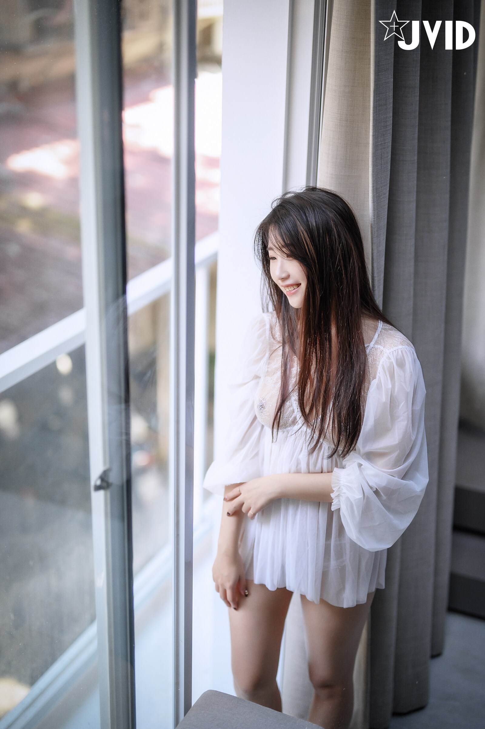 JVID NO.621 mini热爱 [214P1V 292MB]_第2集
