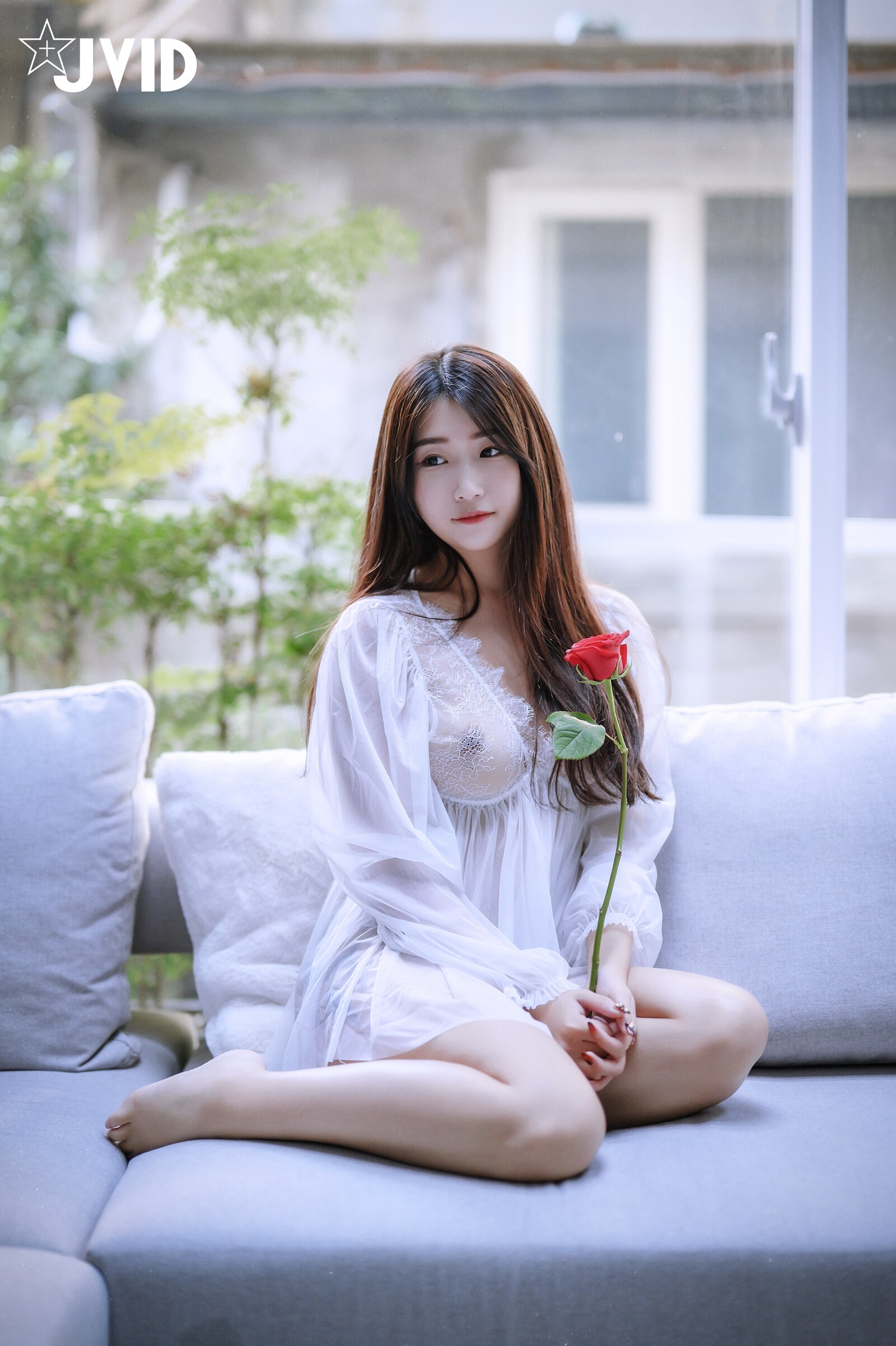 JVID NO.621 mini热爱 [214P1V 292MB]_第4集