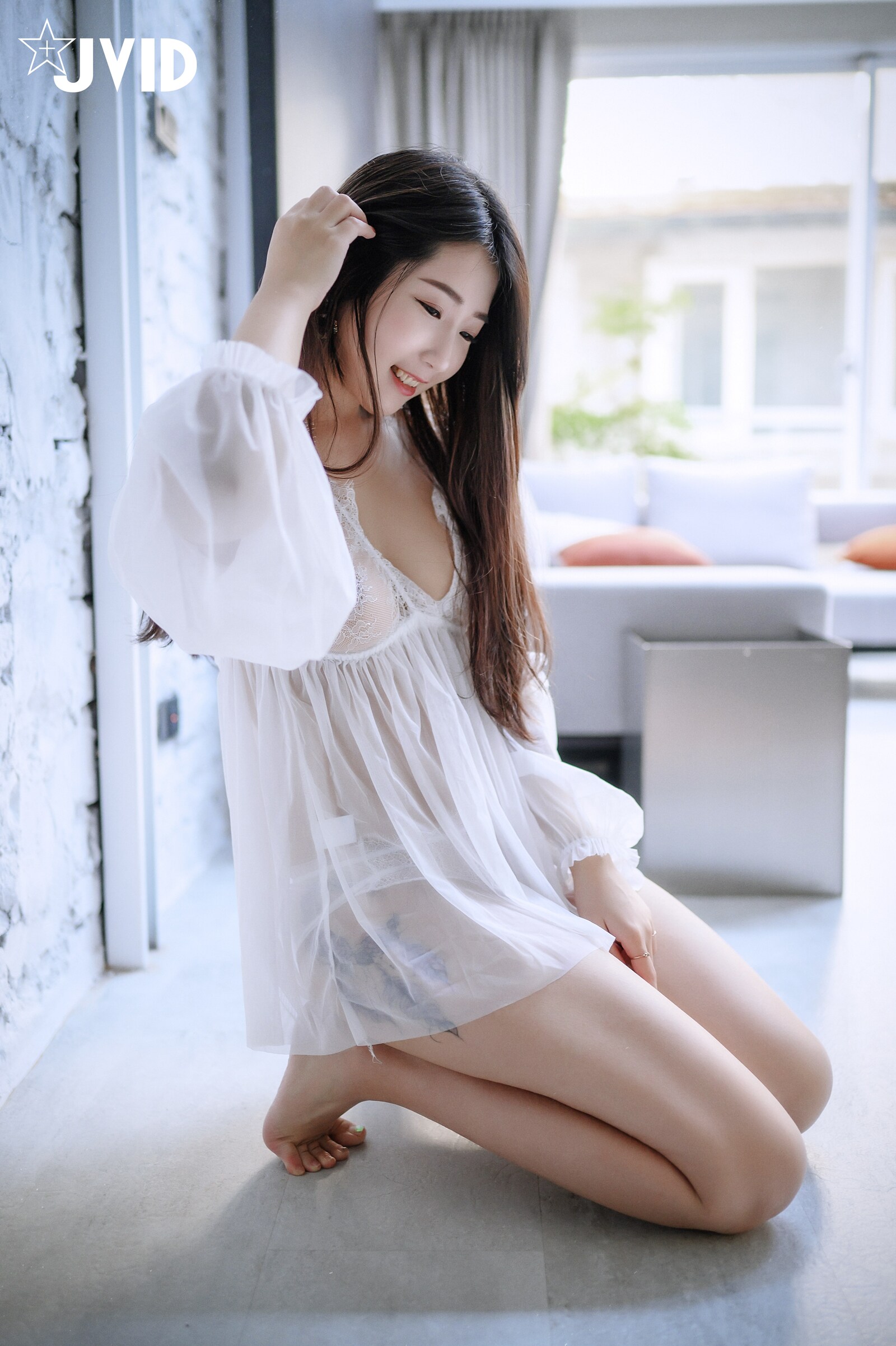 JVID NO.621 mini热爱 [214P1V 292MB]_第5集