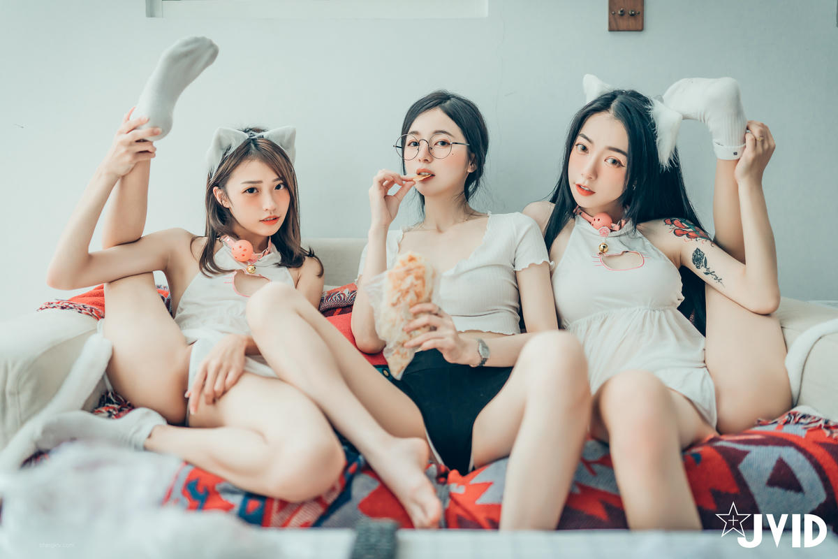 JVID NO.630 辰辰×飘飘×妍妍-她和她的两只猫咪 [146P1V 388MB]_第5集