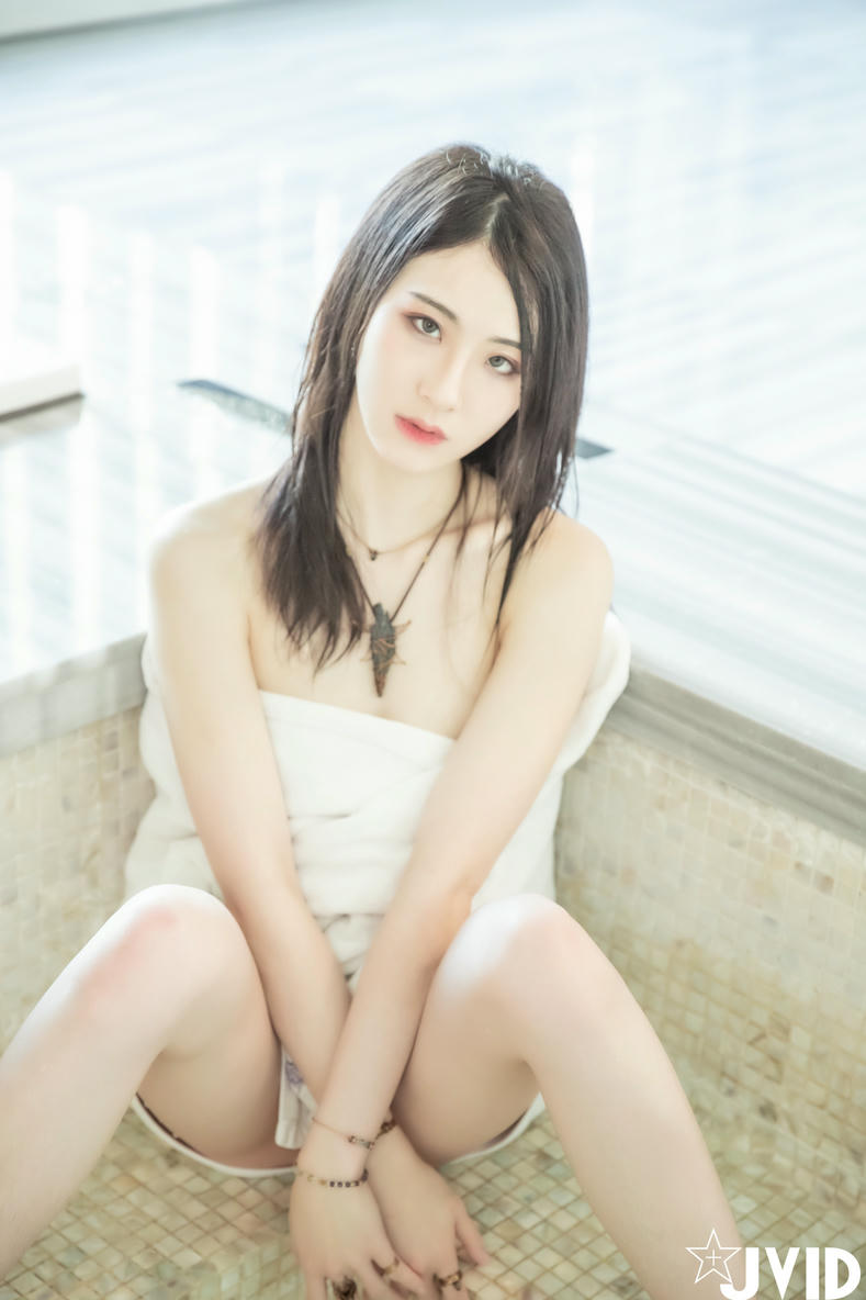 JVID NO.645 阿黎 浴池 [70P1V 295MB]_第1集