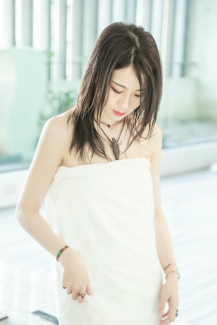 JVID NO.645 阿黎 浴池 [70P1V 295MB]_第1集