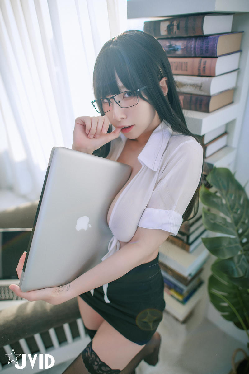 JVID NO.670 黎菲儿 女同事 [119P1V 652MB]_第2集
