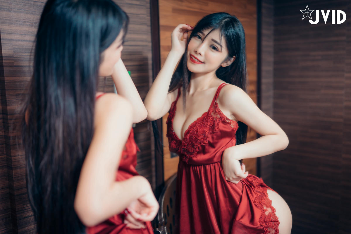 JVID - 女神Linda的红色诱惑 99P1V_第2集