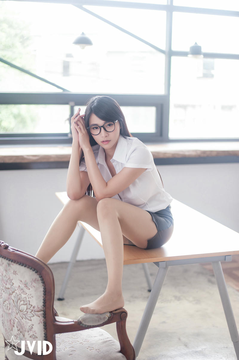 JVID NO.686 乐乐 吊缚初体验 [120P 89MB]_第3集