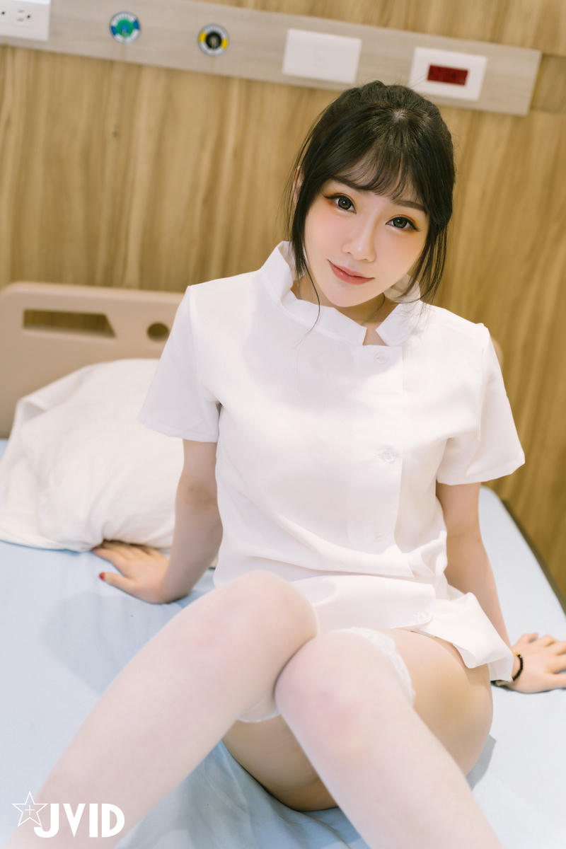 JVID NO.692 璃奈酱 护士长璃奈 [59P1V 1GB]_第1集