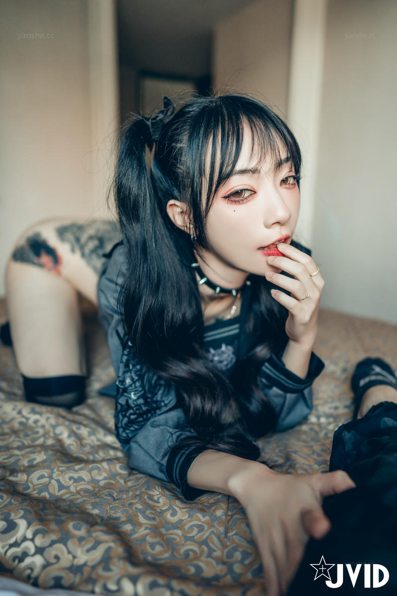 JVID NO.698 飄飄 校花也是大姐 [159P 313MB]_第1集