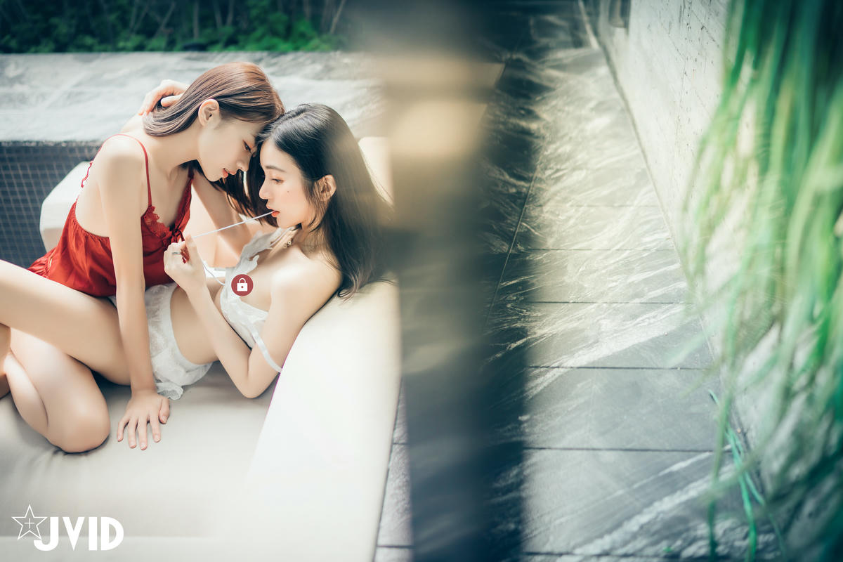 JVID - 好色萝莉妍妍X巨乳御姊辰辰 [136P 1V 221MB]_第1集
