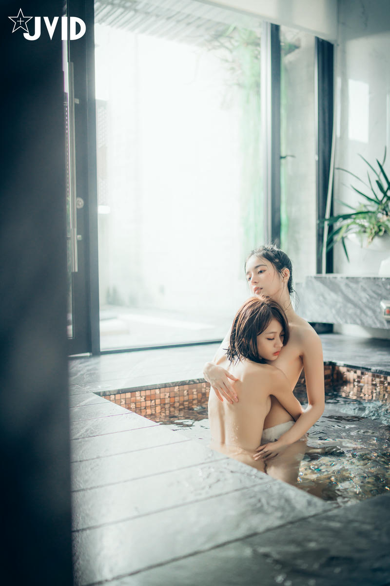 JVID - 好色萝莉妍妍X巨乳御姊辰辰 [136P 1V 221MB]_第7集