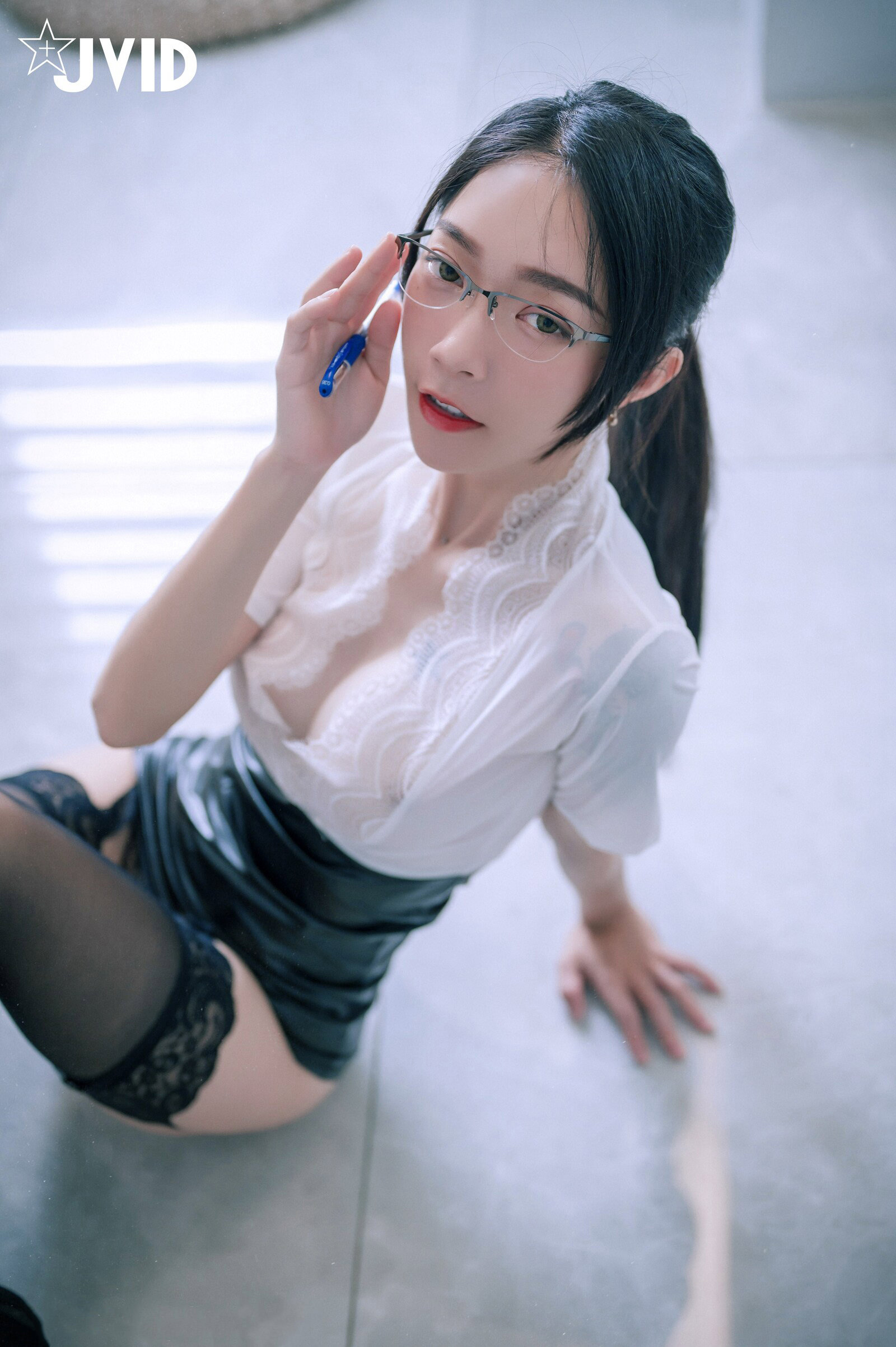 JVID NO.757 飘飘 保险业务员 [145P1V 521MB]_第1集