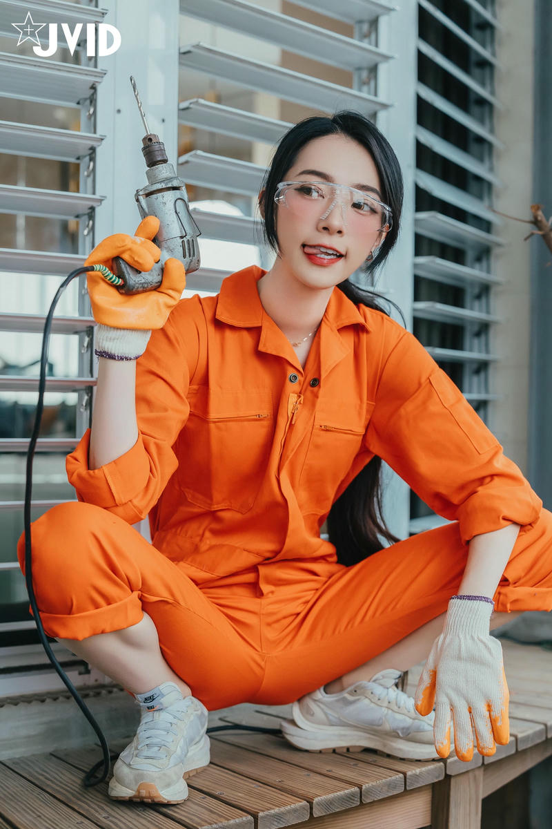 JVID NO.761 飘飘  construction worker [221P 157MB]_第1集