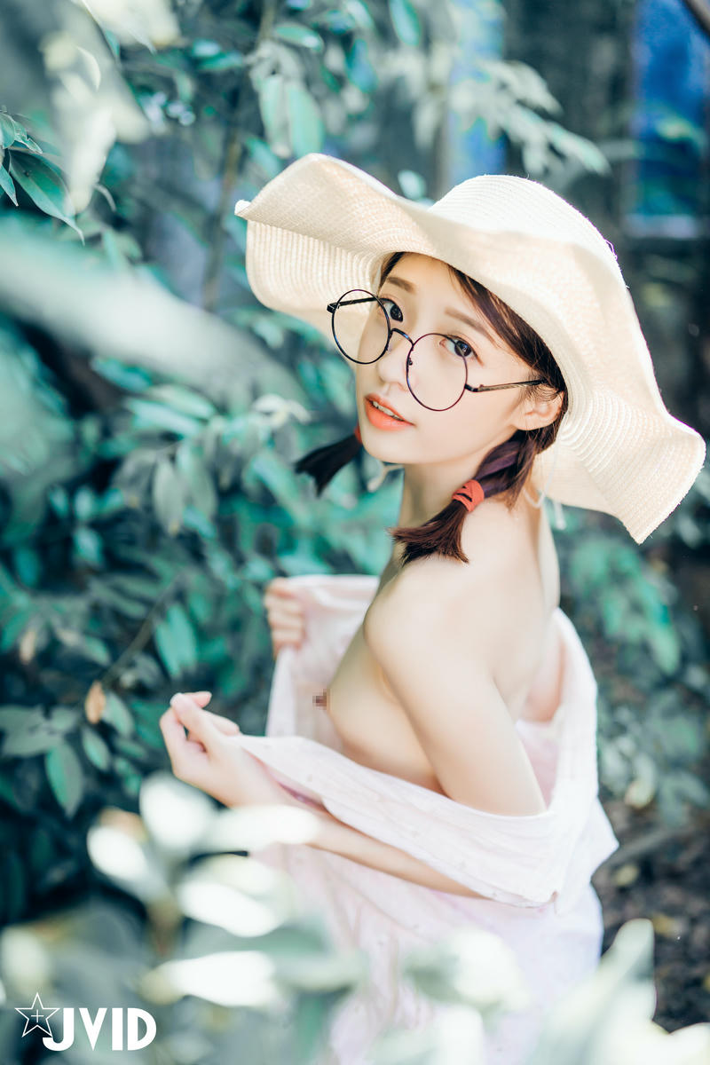 JVID - 抓精虫的小女孩-妍妍 [147P 1V 289MB]_第6集