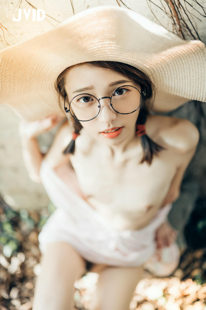 JVID - 抓精虫的小女孩-妍妍 [147P 1V 289MB]_第1集